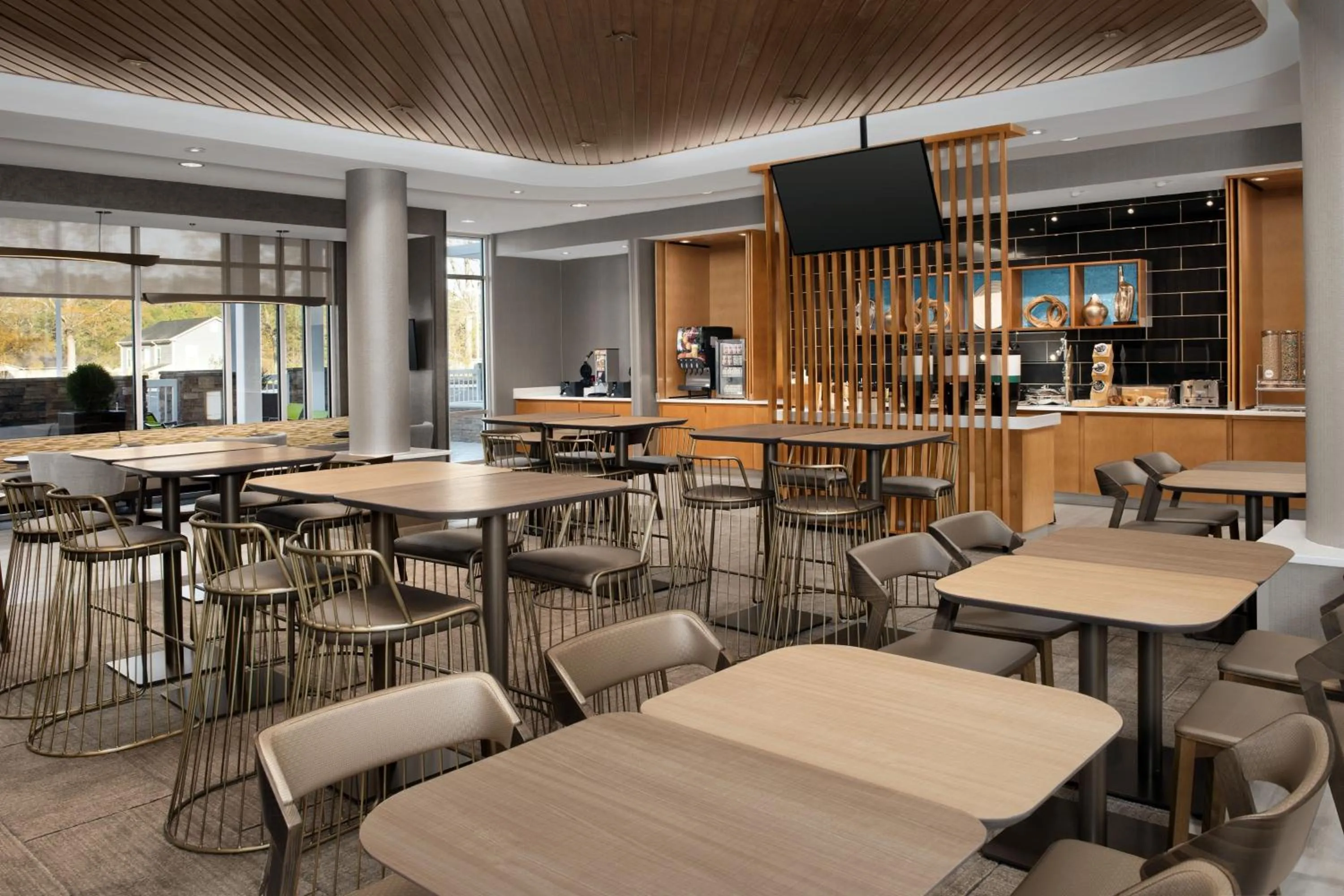 Breakfast in SpringHill Suites by Marriott Fayetteville I-95