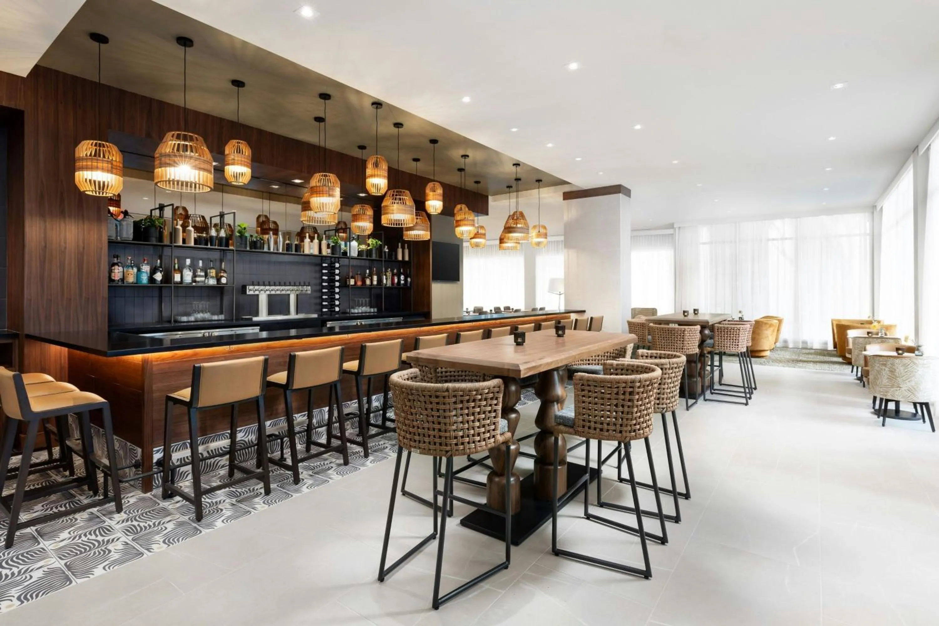 Restaurant/places to eat in AC Hotel by Marriott Honolulu