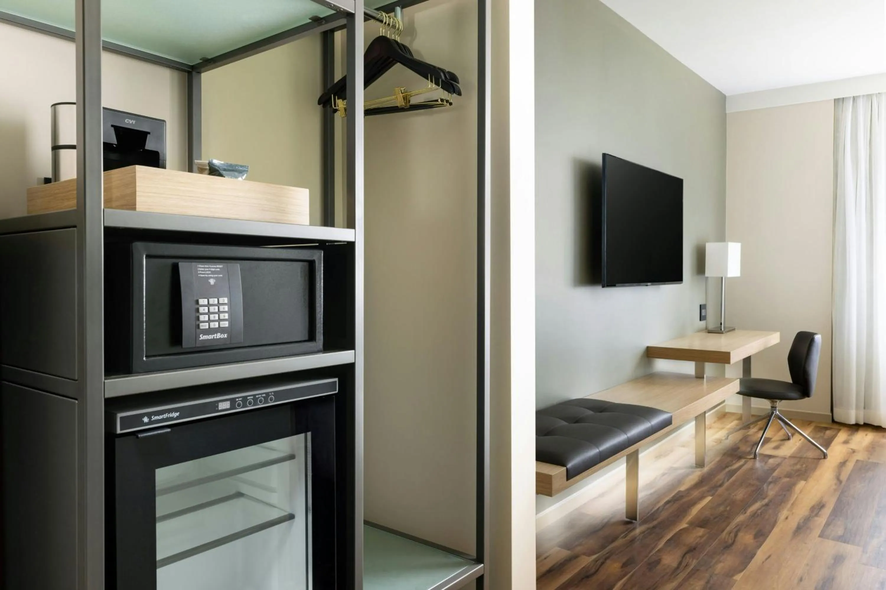 Photo of the whole room in AC Hotel by Marriott Honolulu