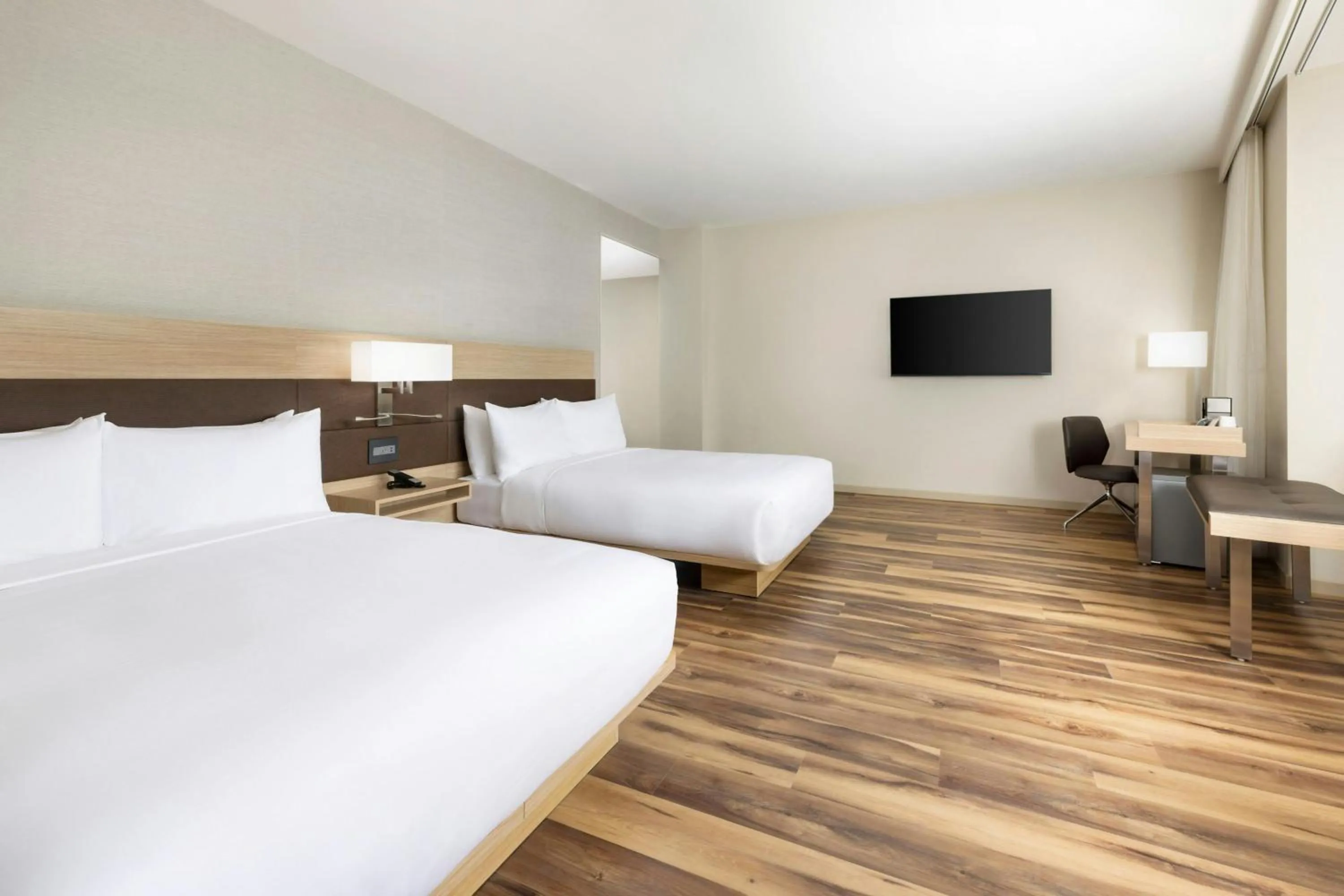 Photo of the whole room, Bed in AC Hotel by Marriott Honolulu