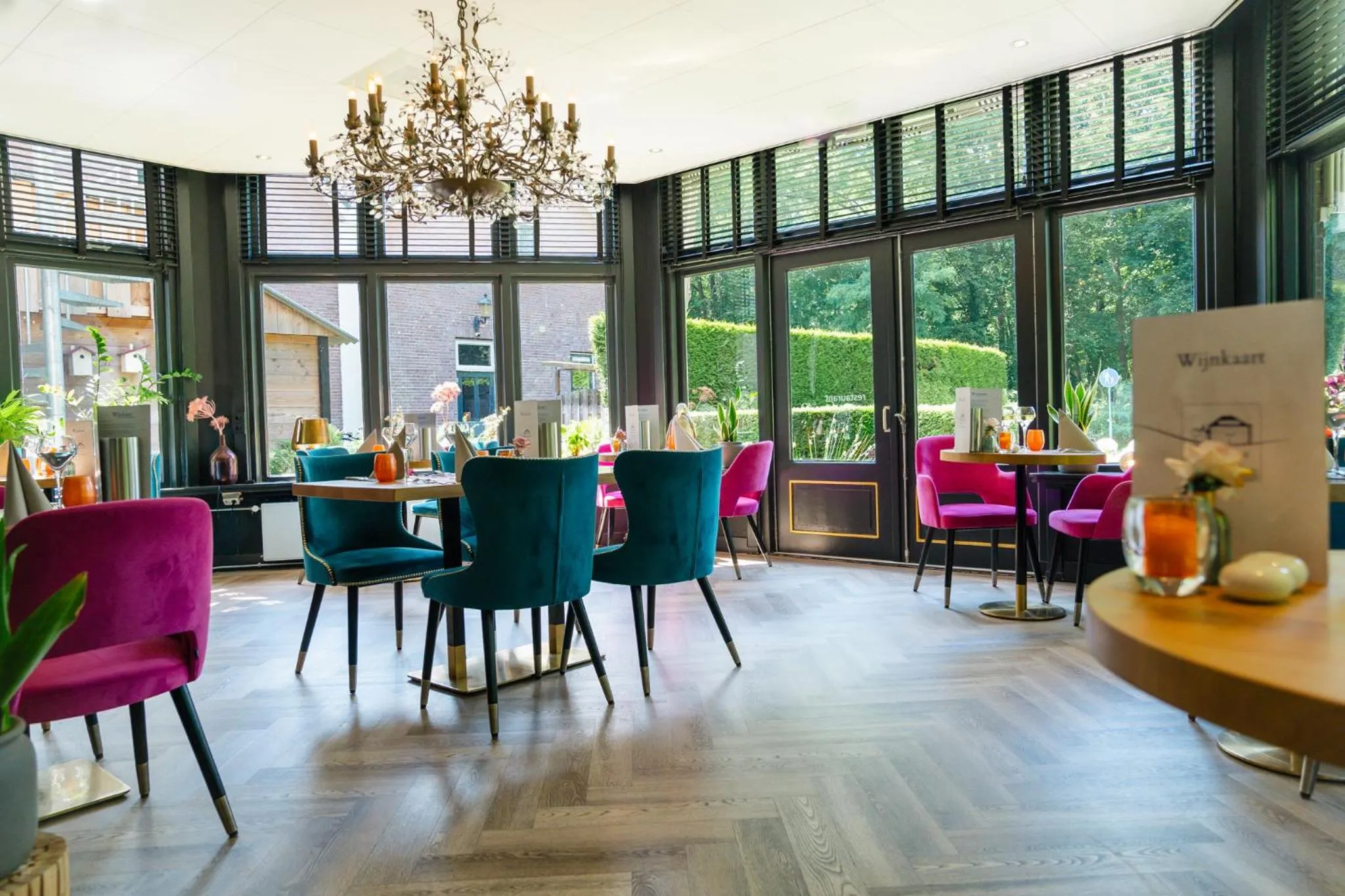 Restaurant/places to eat in Boetiek Hotel BonAparte Lochem