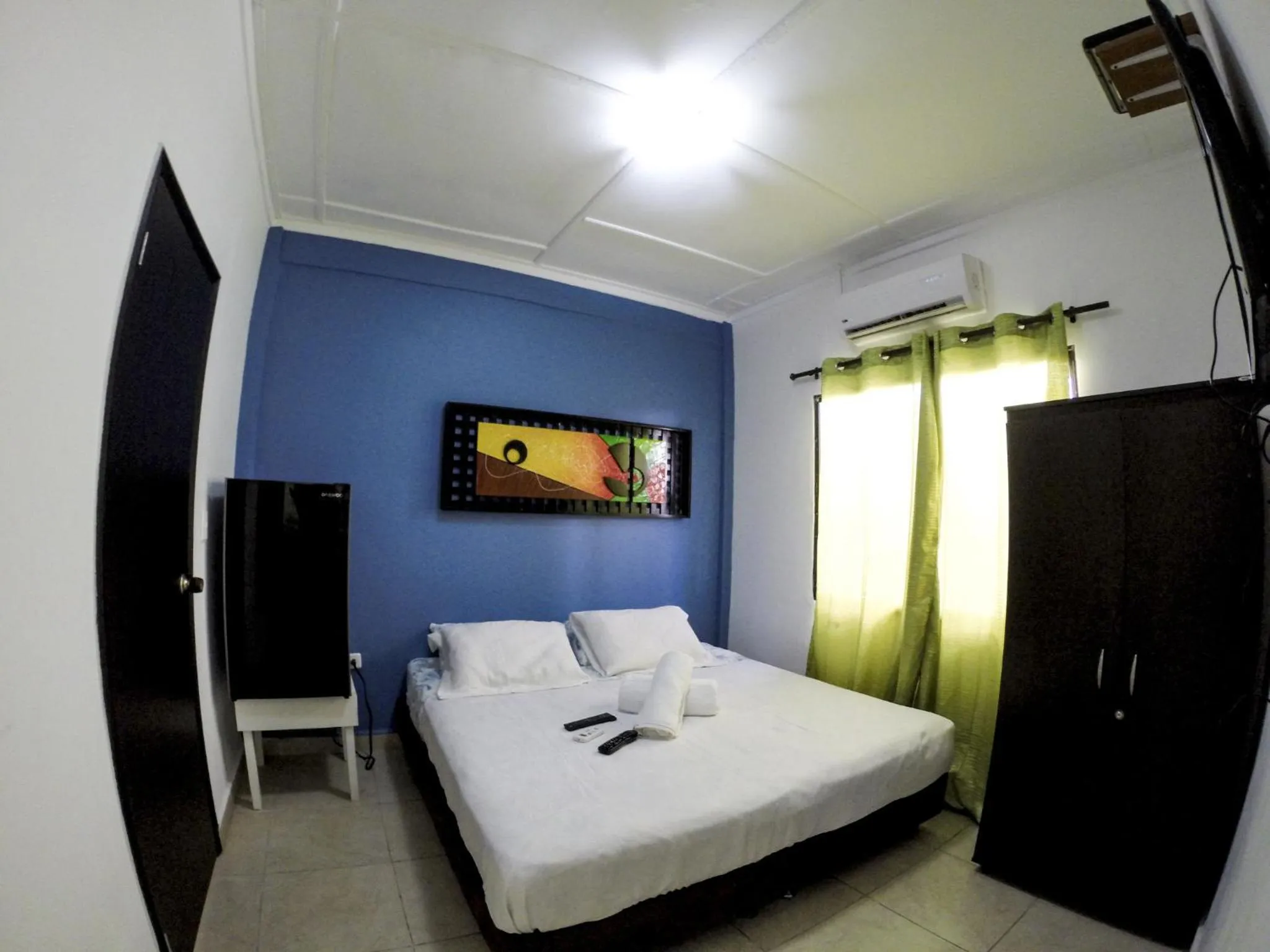 Photo of the whole room, Bed in Villa Sarie Bay