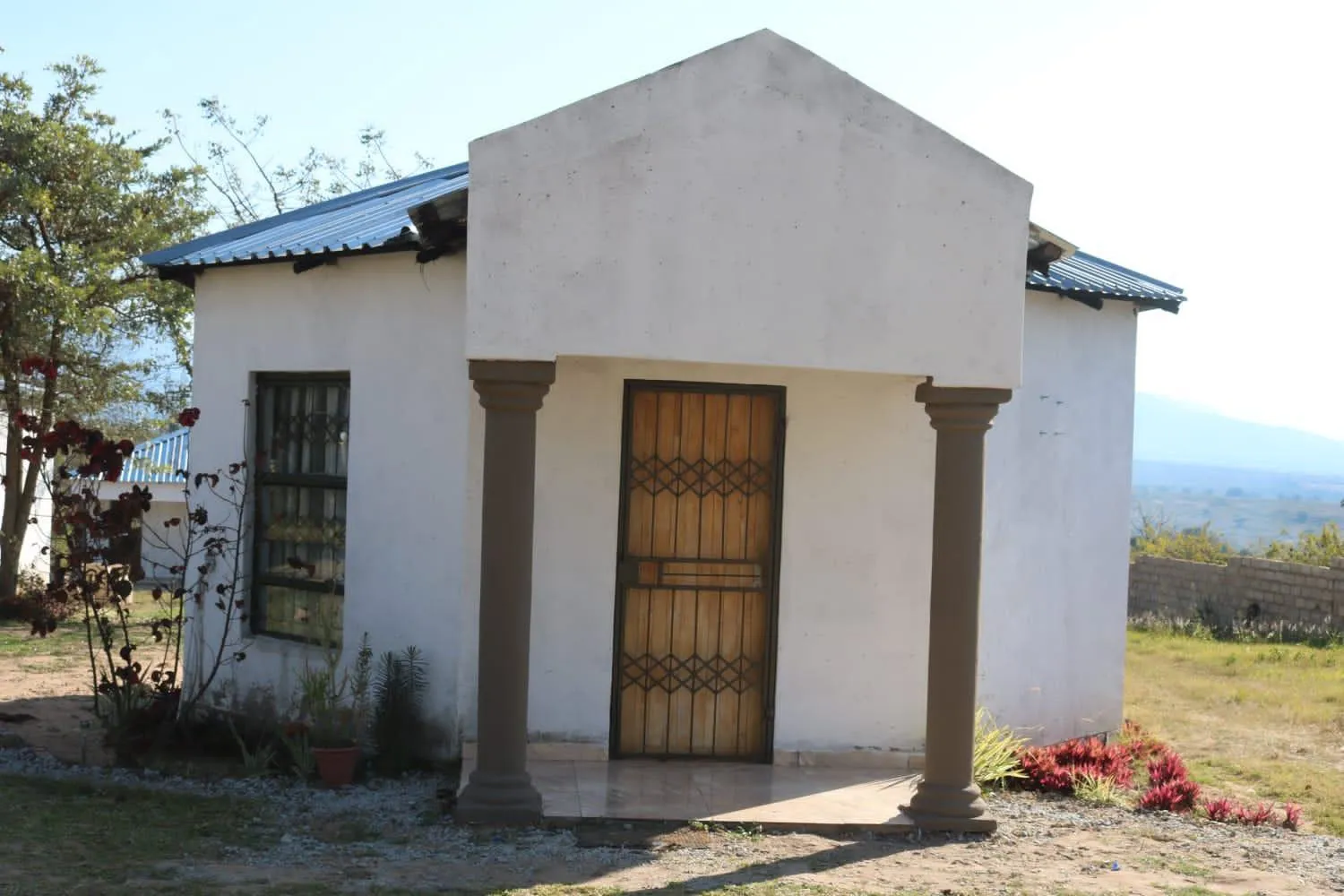 Khutsong Lodge