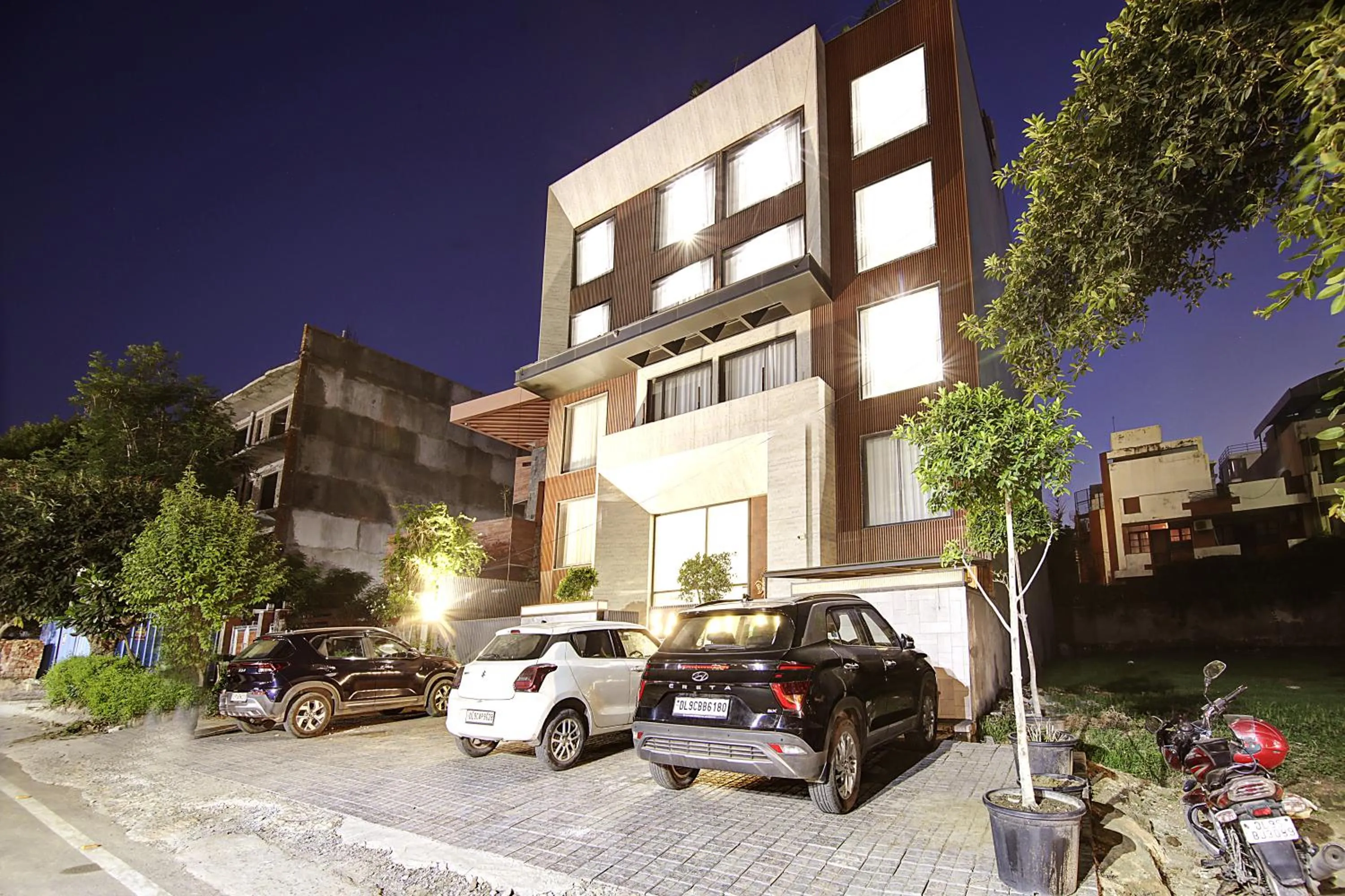 Property building in Saltstayz Premier - Cyber Hub