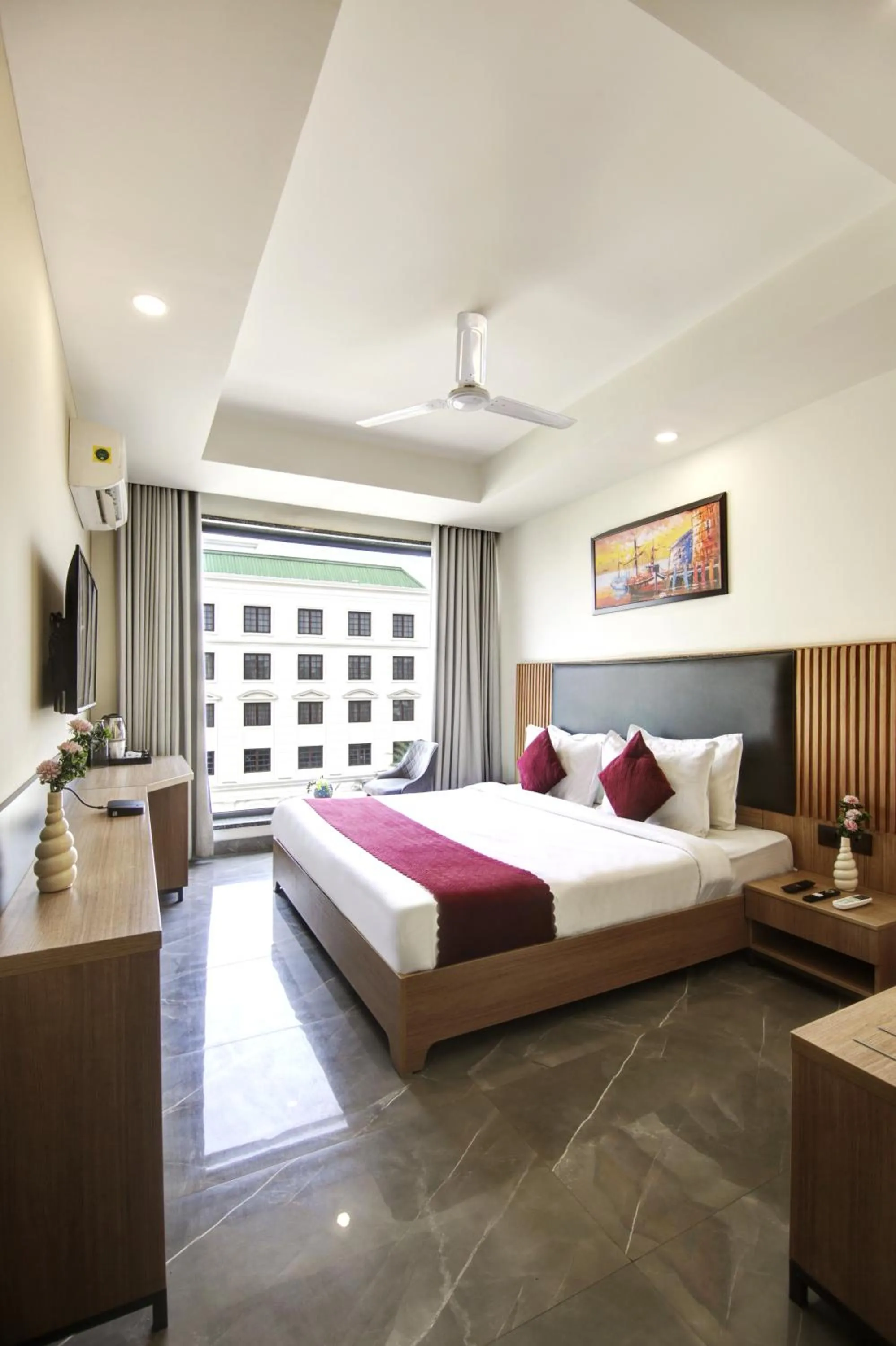 Bed in Saltstayz Premier - Cyber Hub