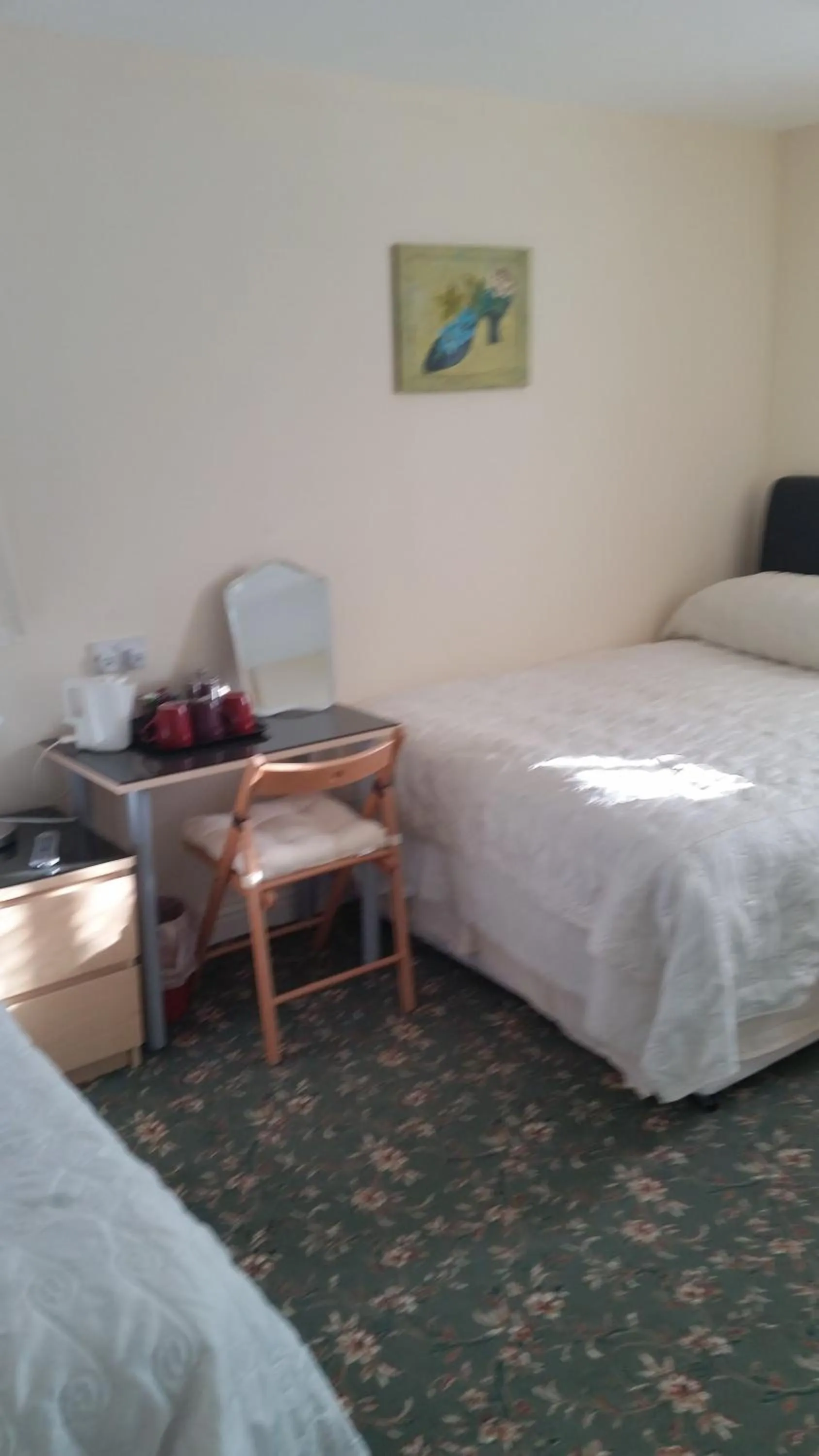 Property building, Bed in Beachcomber Hotel