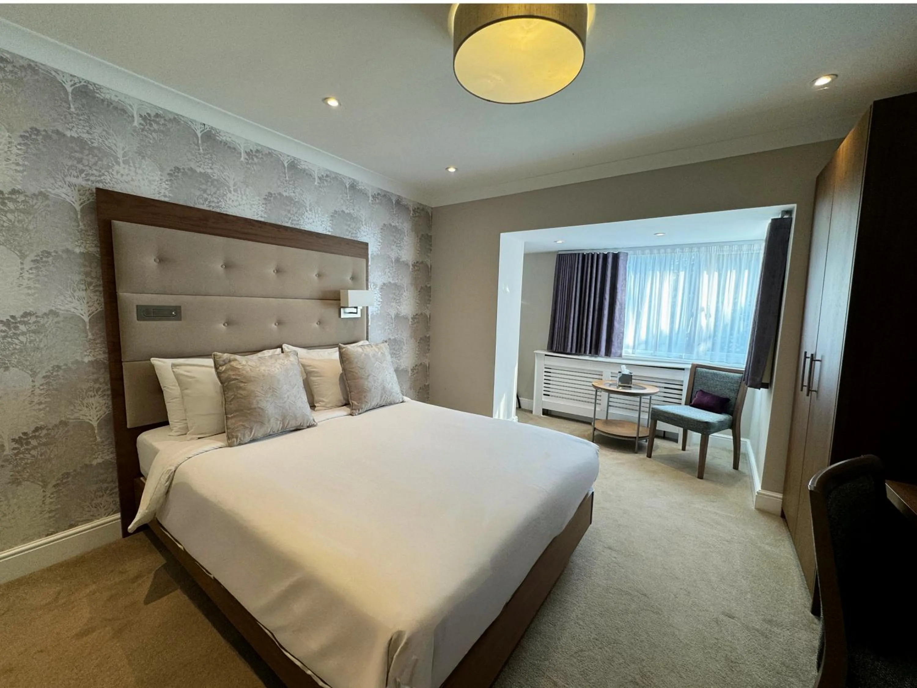 Bedroom, Bed in The Fig Tree Shanklin