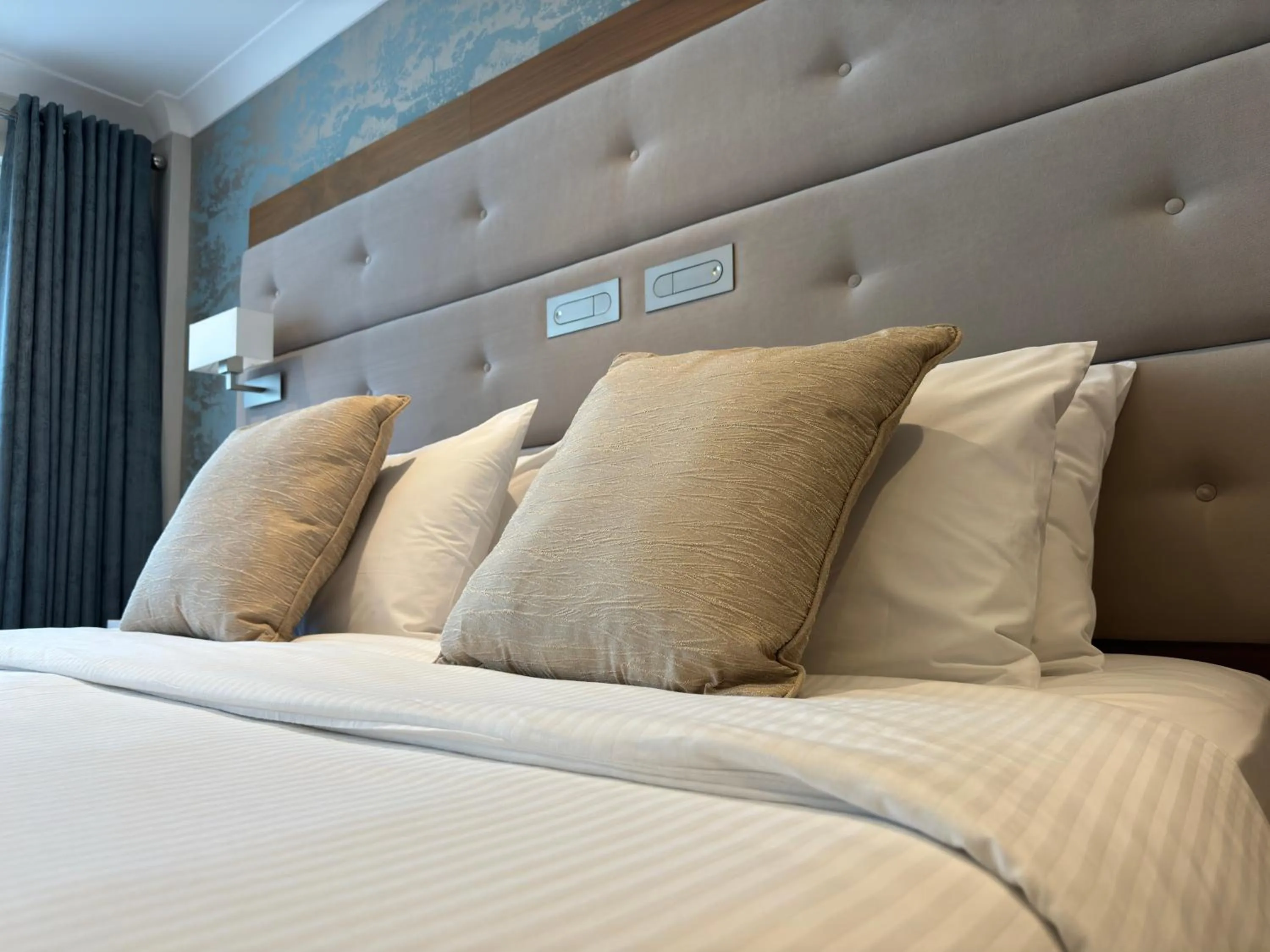 Bed in The Fig Tree Shanklin