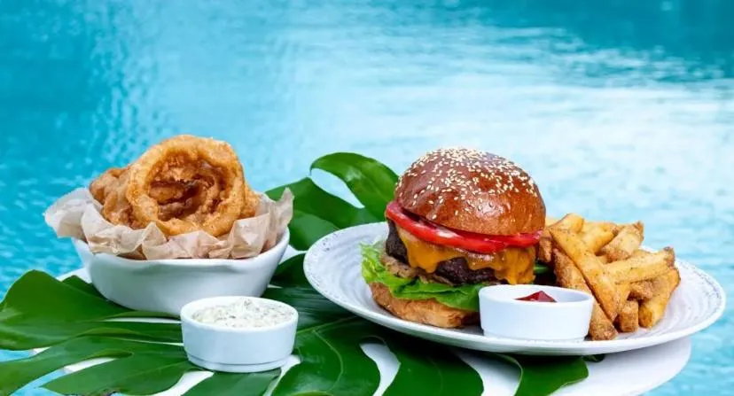 Restaurant/places to eat in Gale Miami Hotel & Residences