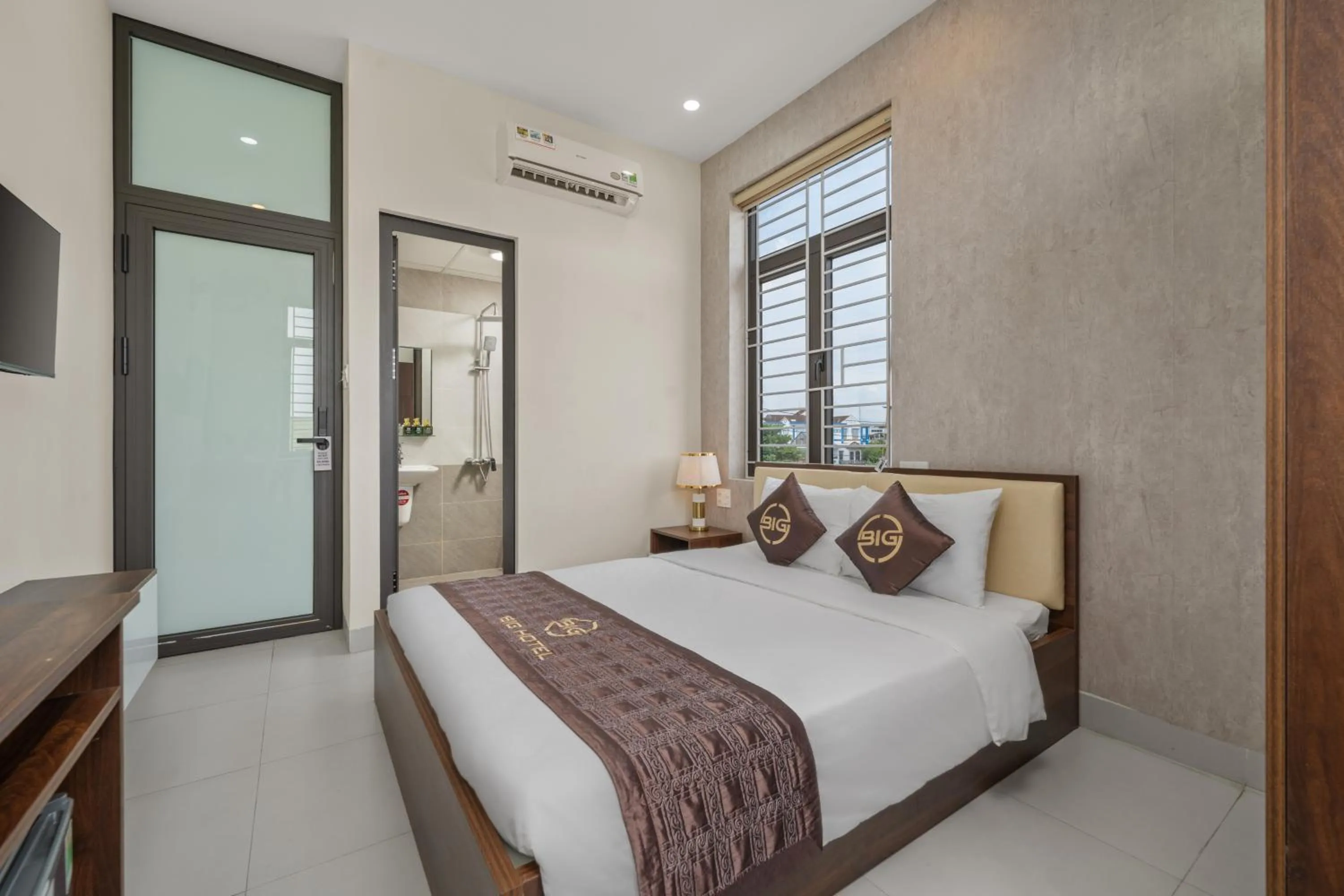 Bedroom, Bed in BIG Hotel Huế