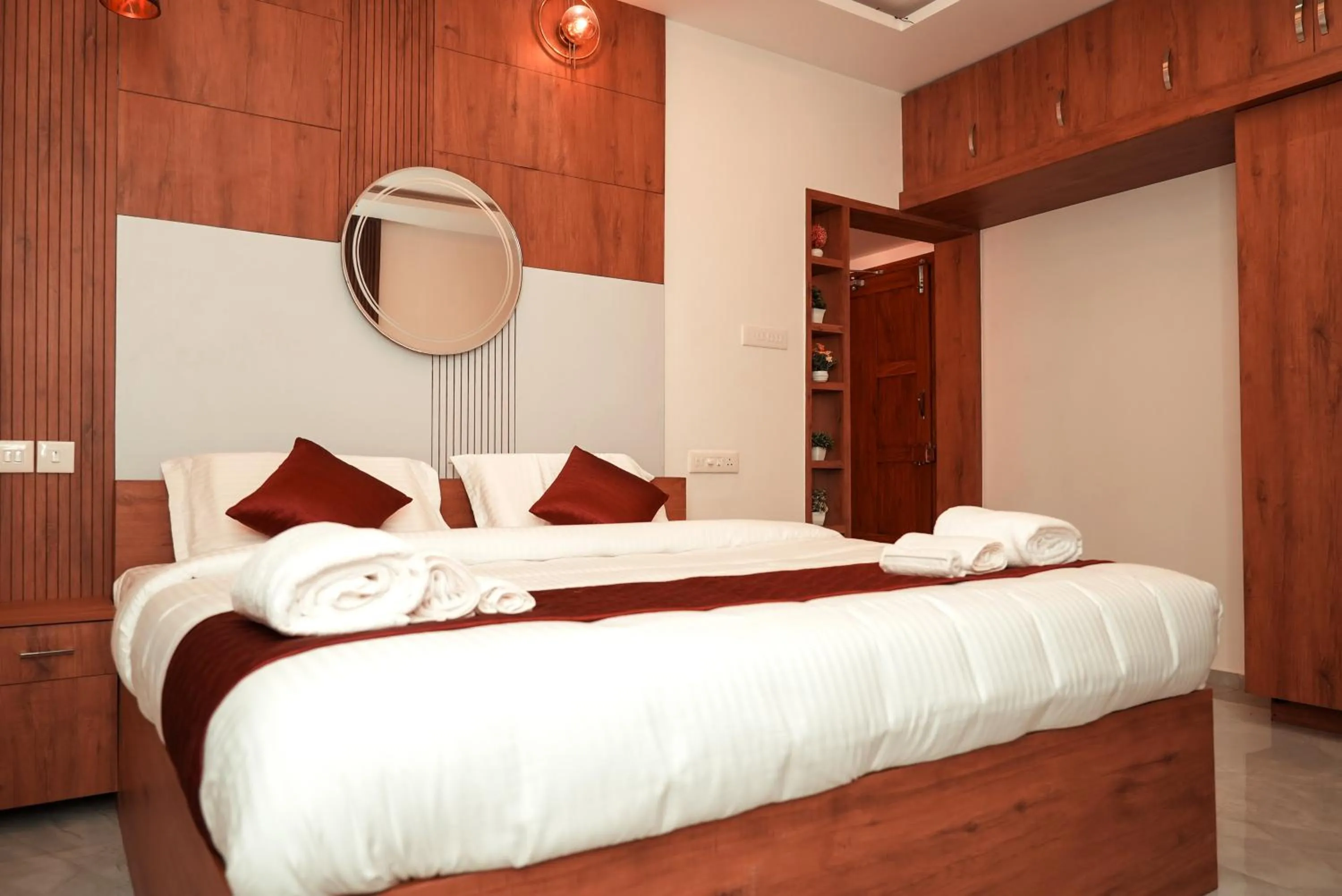 Bed in Kalloos Island Backwater Resort