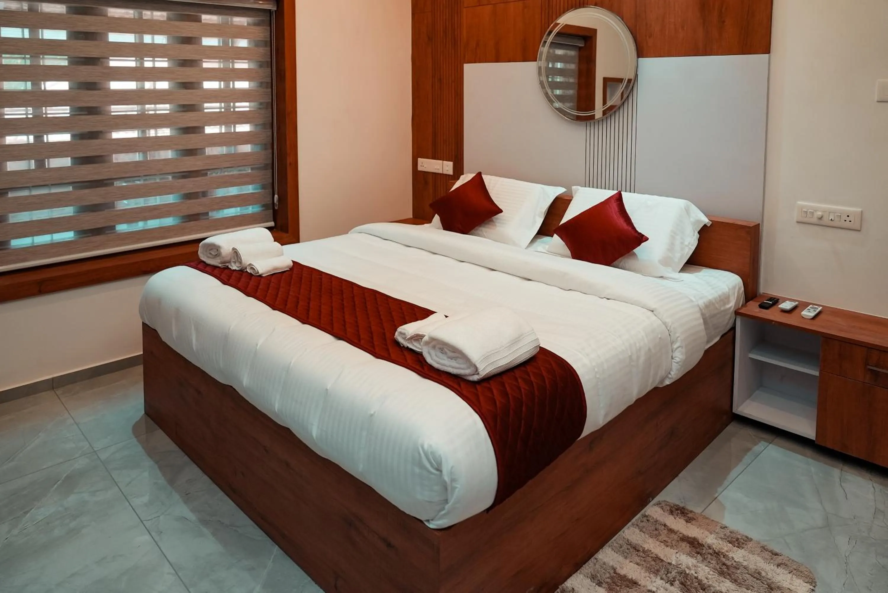 Bed in Kalloos Island Backwater Resort