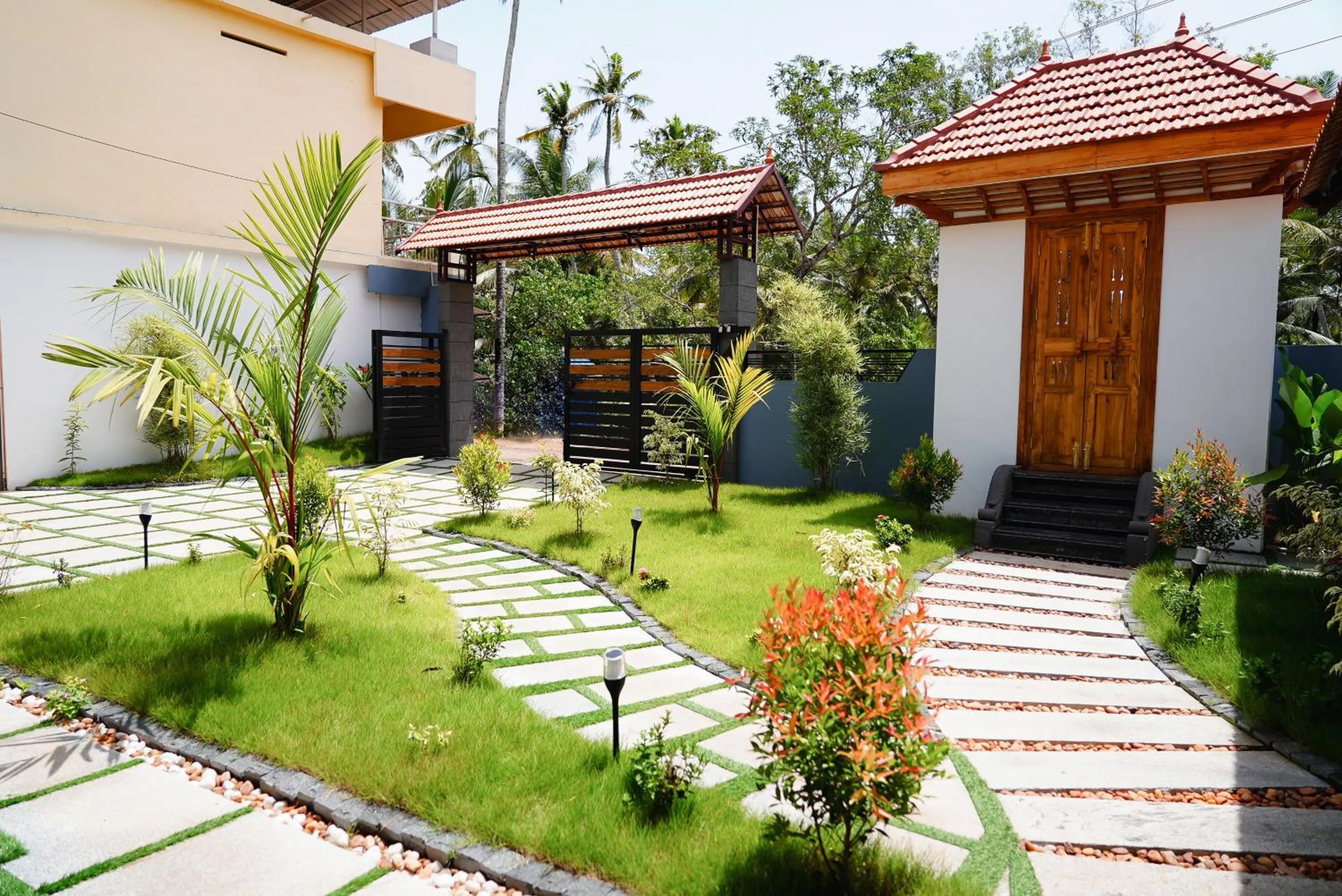 Kalloos Island Backwater Resort