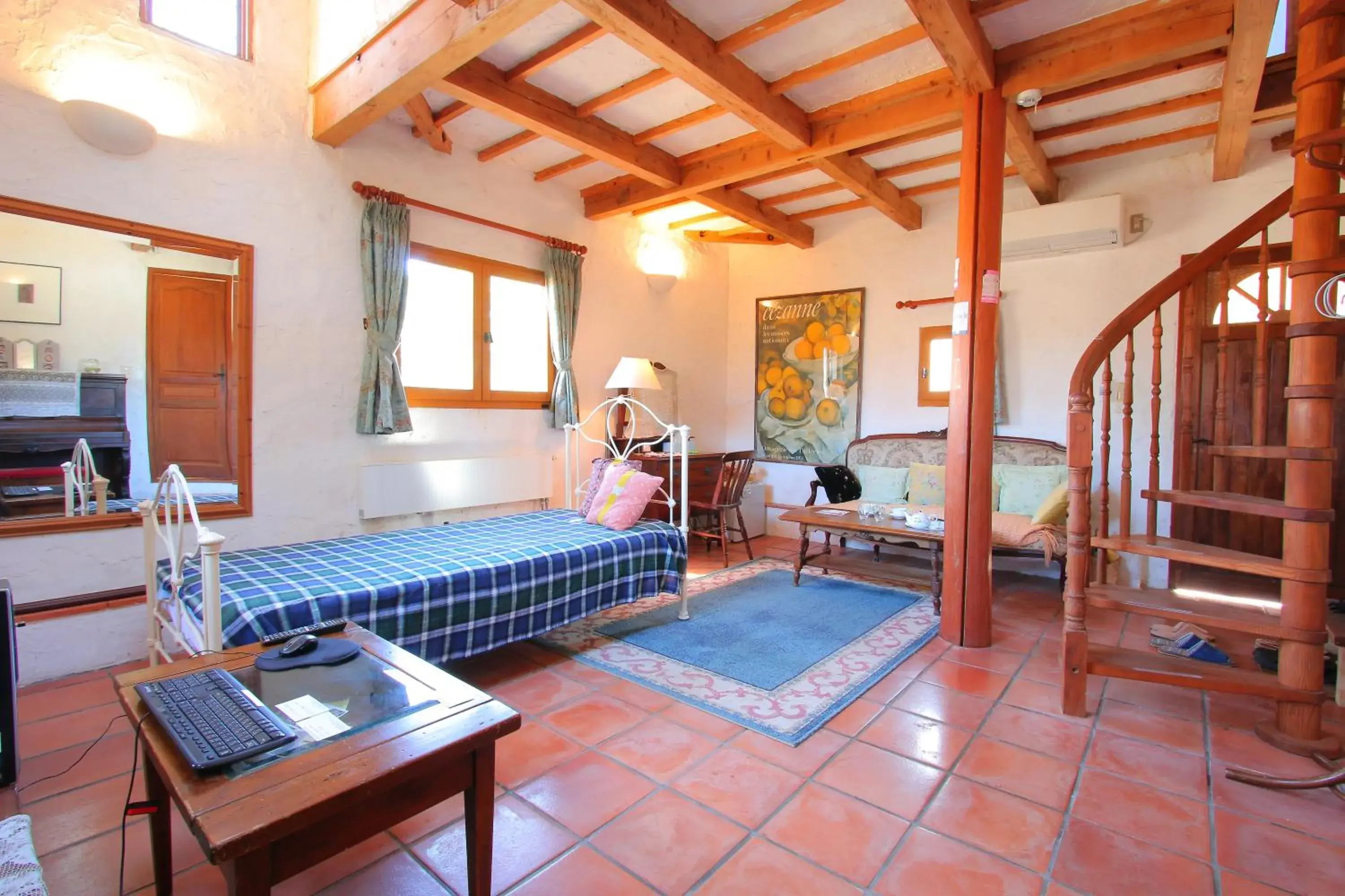 Standard Quadruple Room - single occupancy in Auberge Koyama Standard Quadruple Room - single occupancy in Auberge Koyama