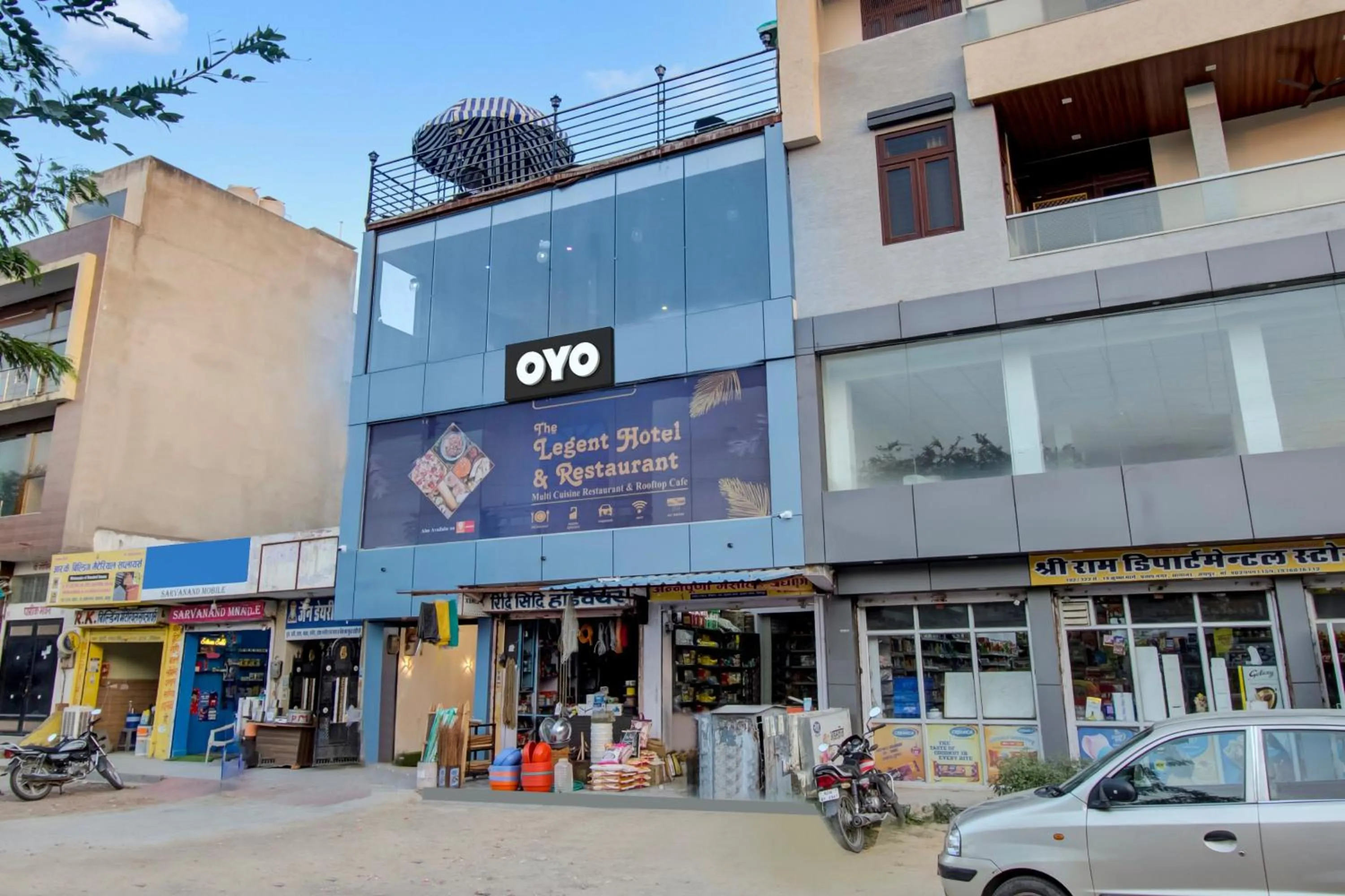 Facade/entrance in Hotel O The Legent Hotel
