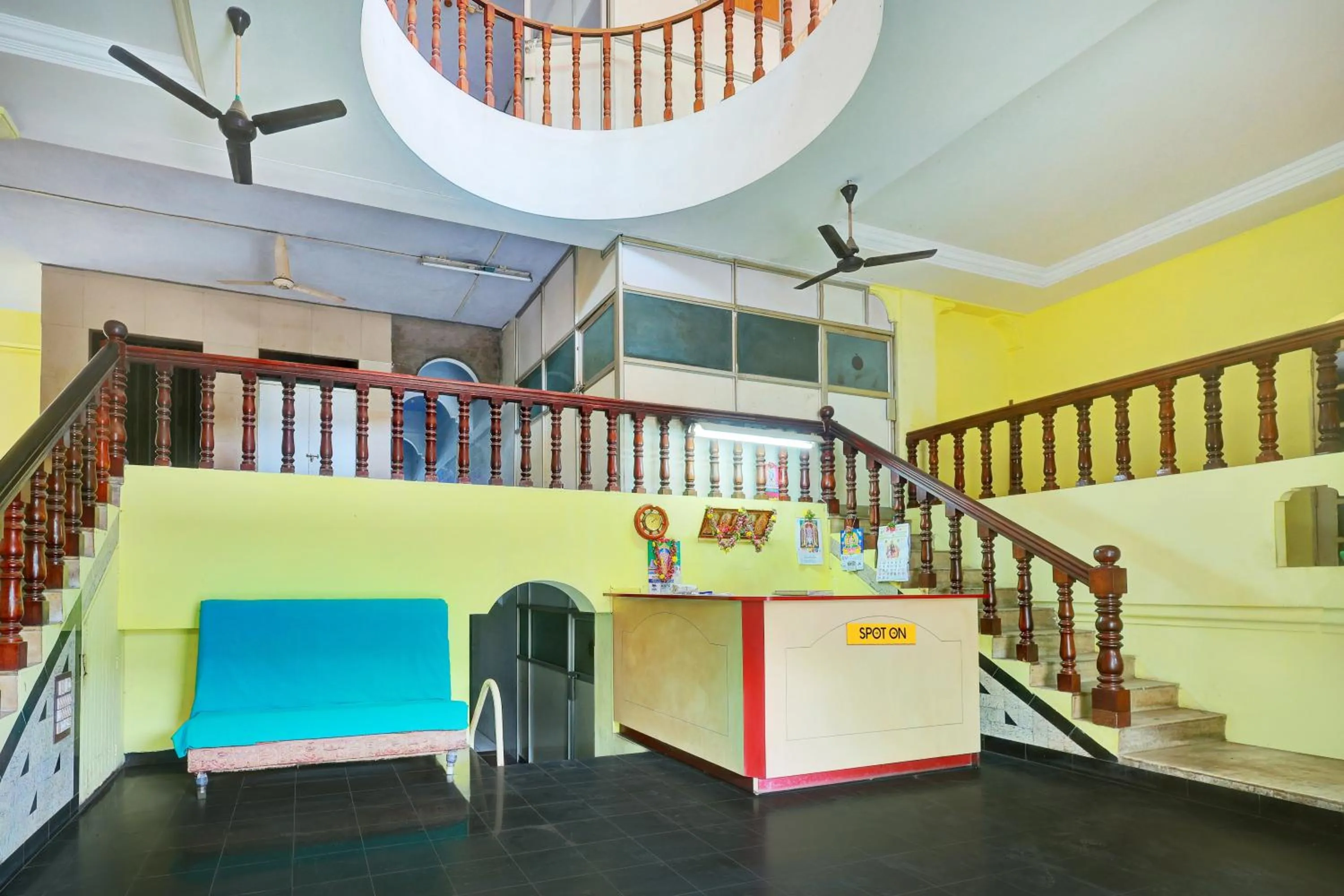 Lobby or reception in Hotel O RK HOTEL