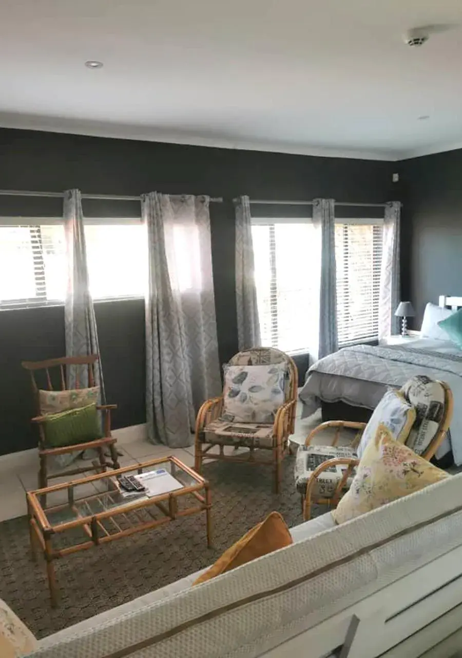 Family Room in Tiffanys B & B, Family Room in Tiffanys B & B,