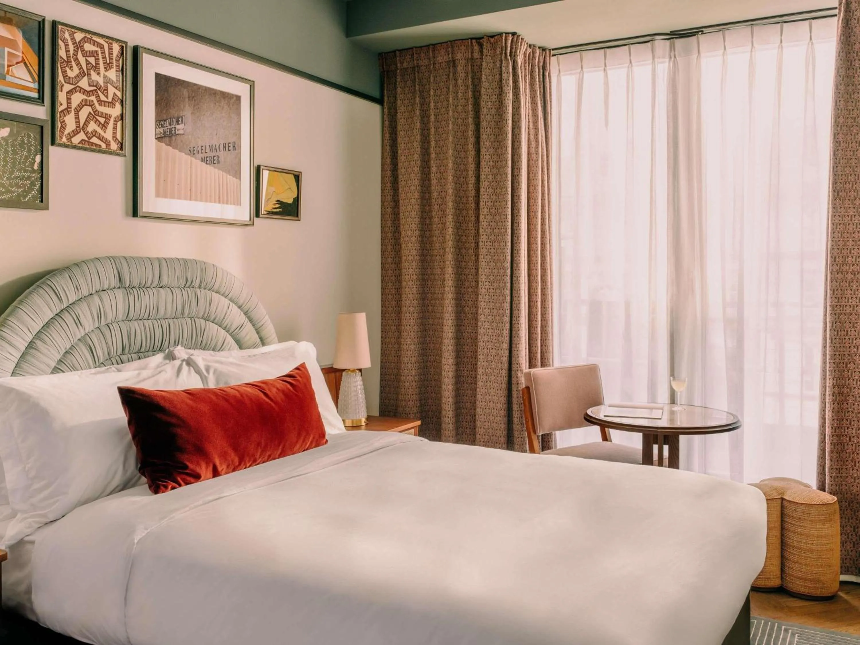 Bedroom, Bed in The Hoxton Vienna