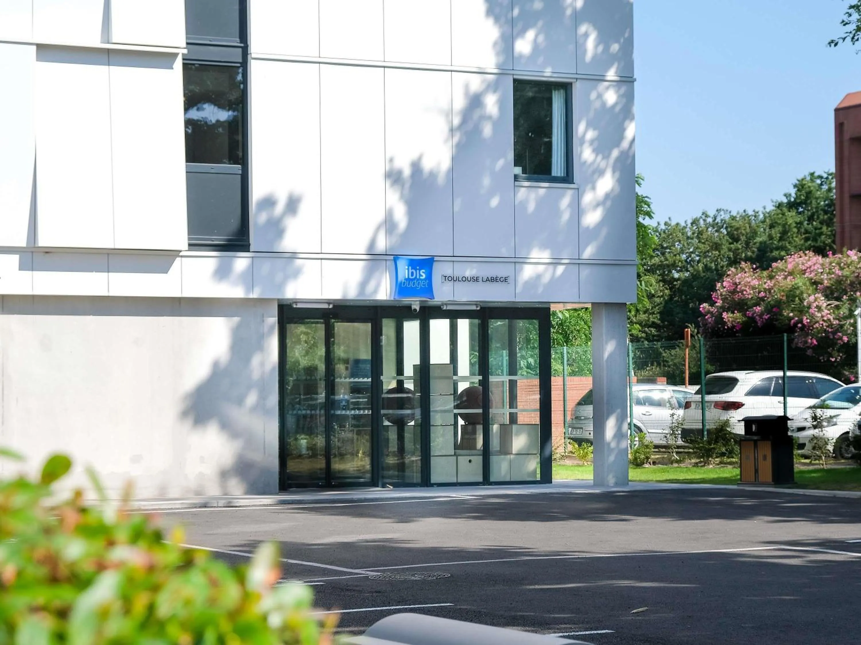 Property building in ibis budget Toulouse Labège