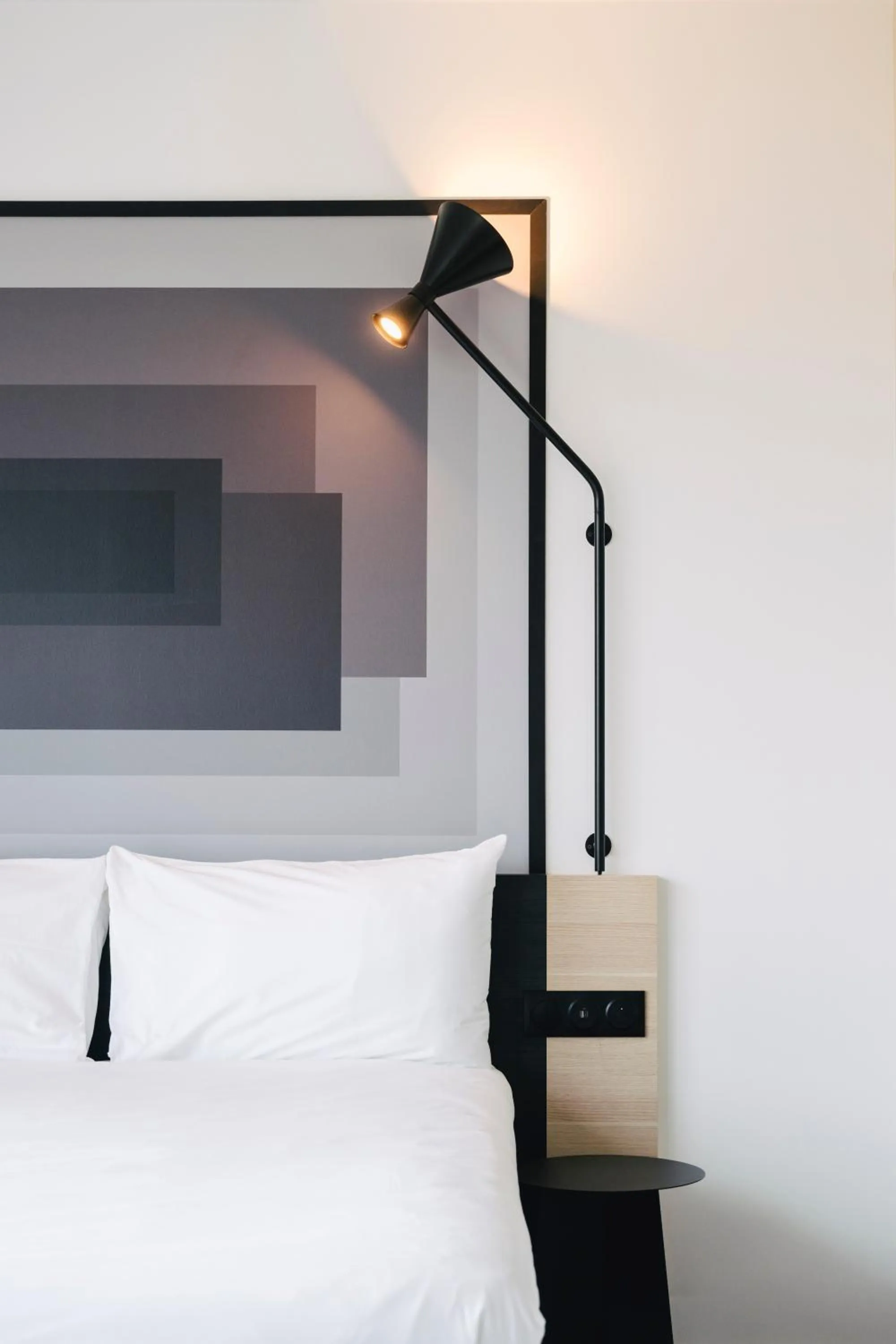 Bedroom, Bed in ibis Rouen Centre Rive Droite Pasteur