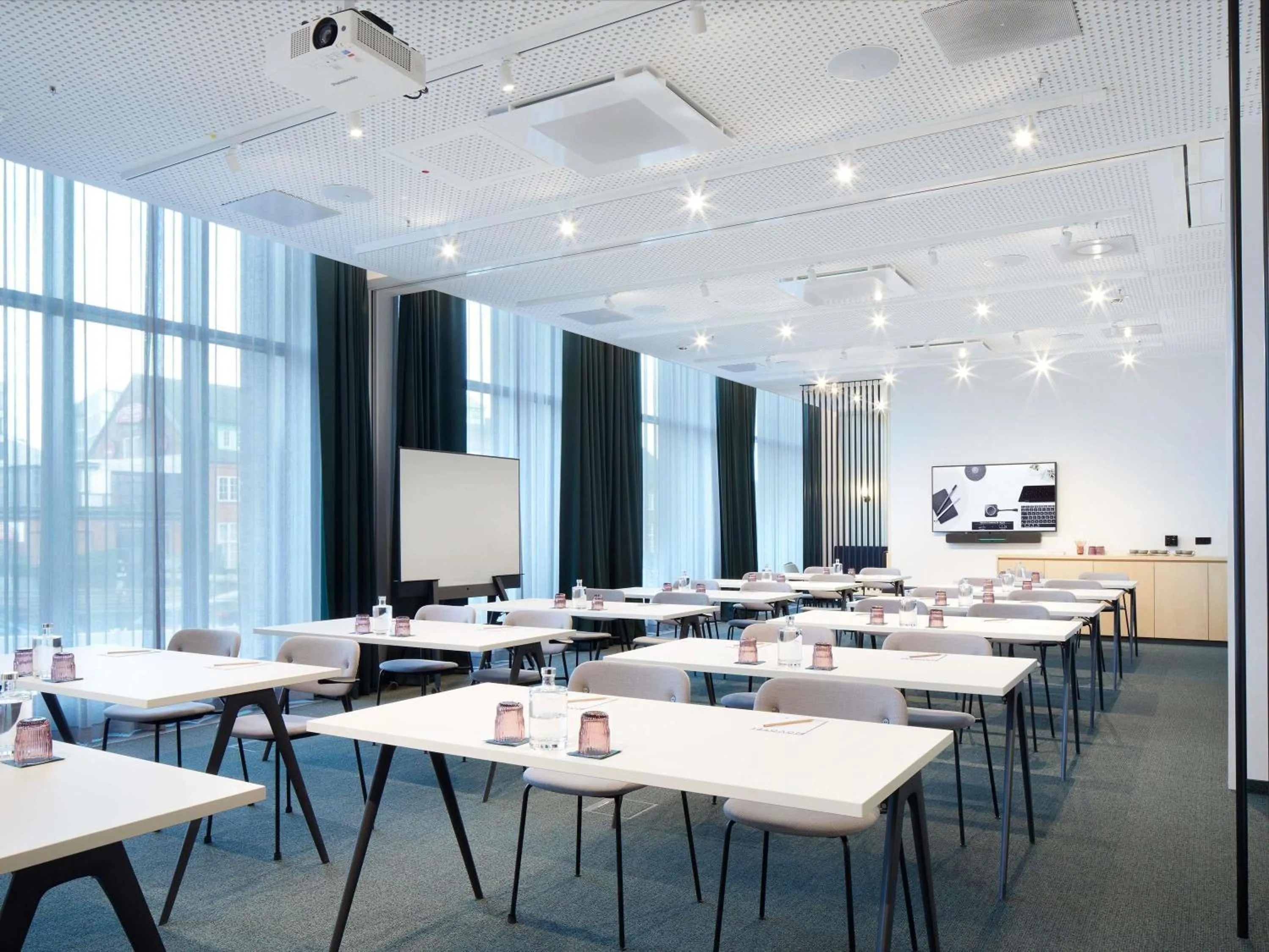 Meeting/conference room in Novotel Hamburg Central Station