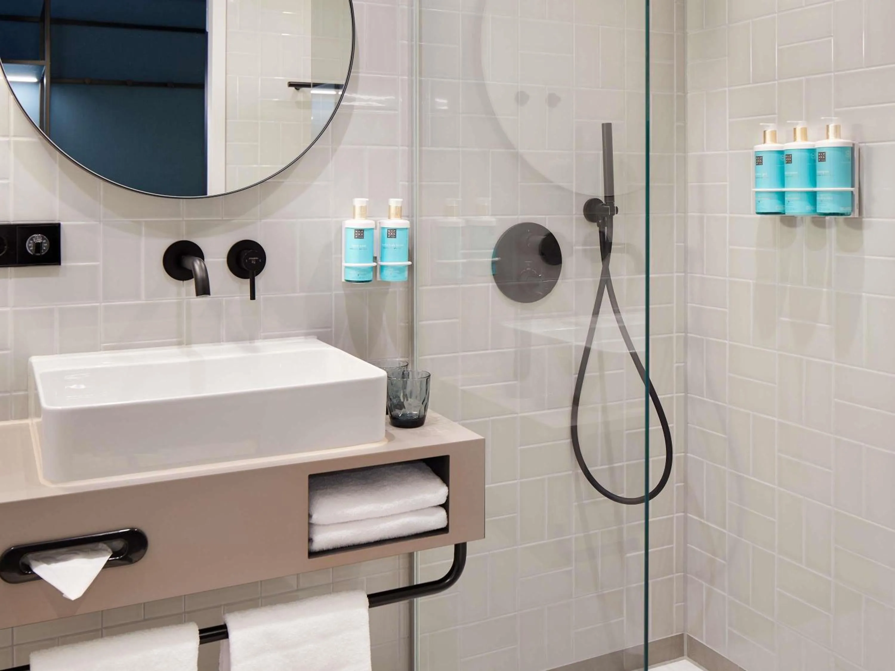 Bedroom in Novotel Hamburg Central Station