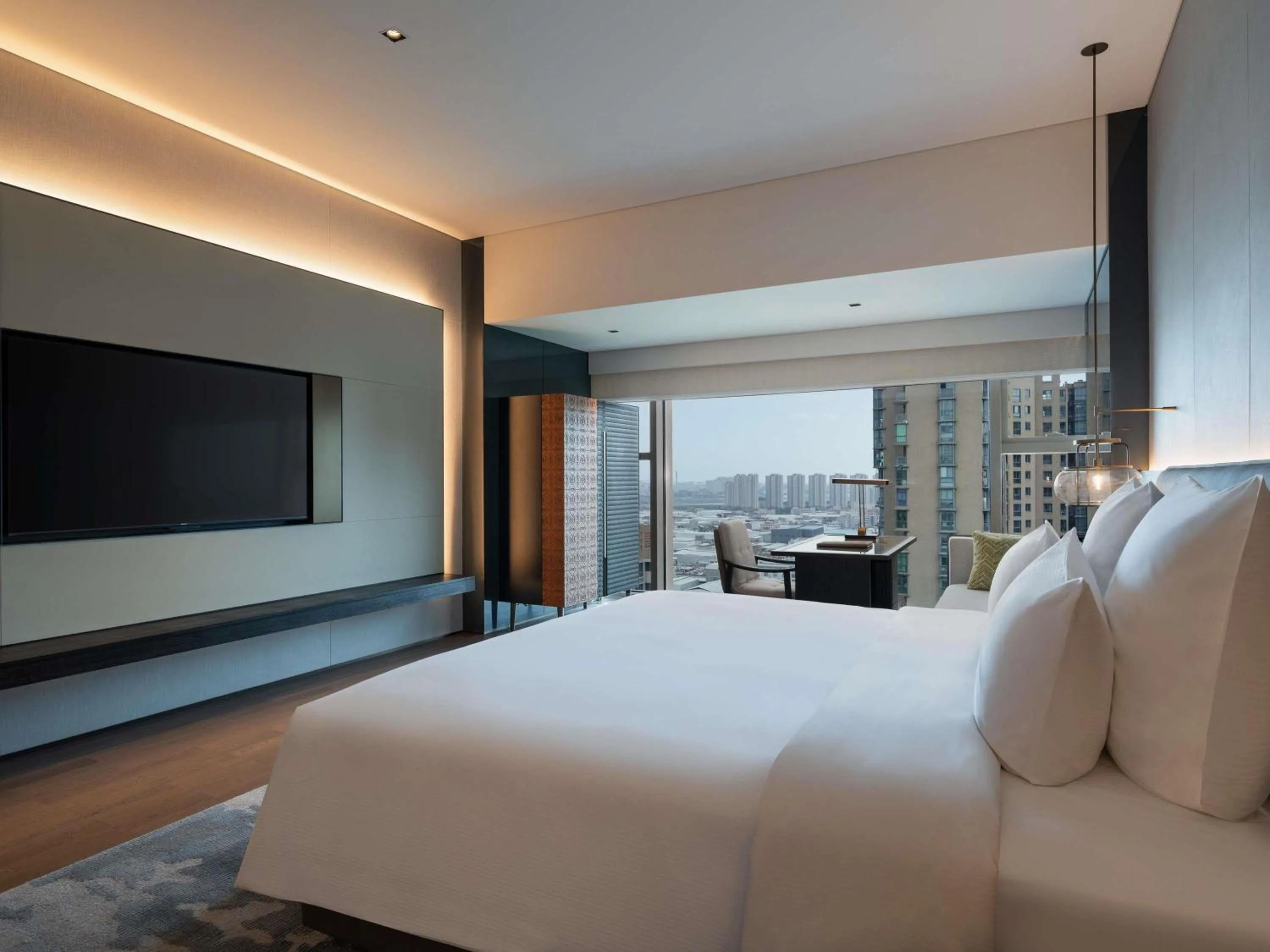 Bedroom, Bed in Pullman Quanzhou Shuitou