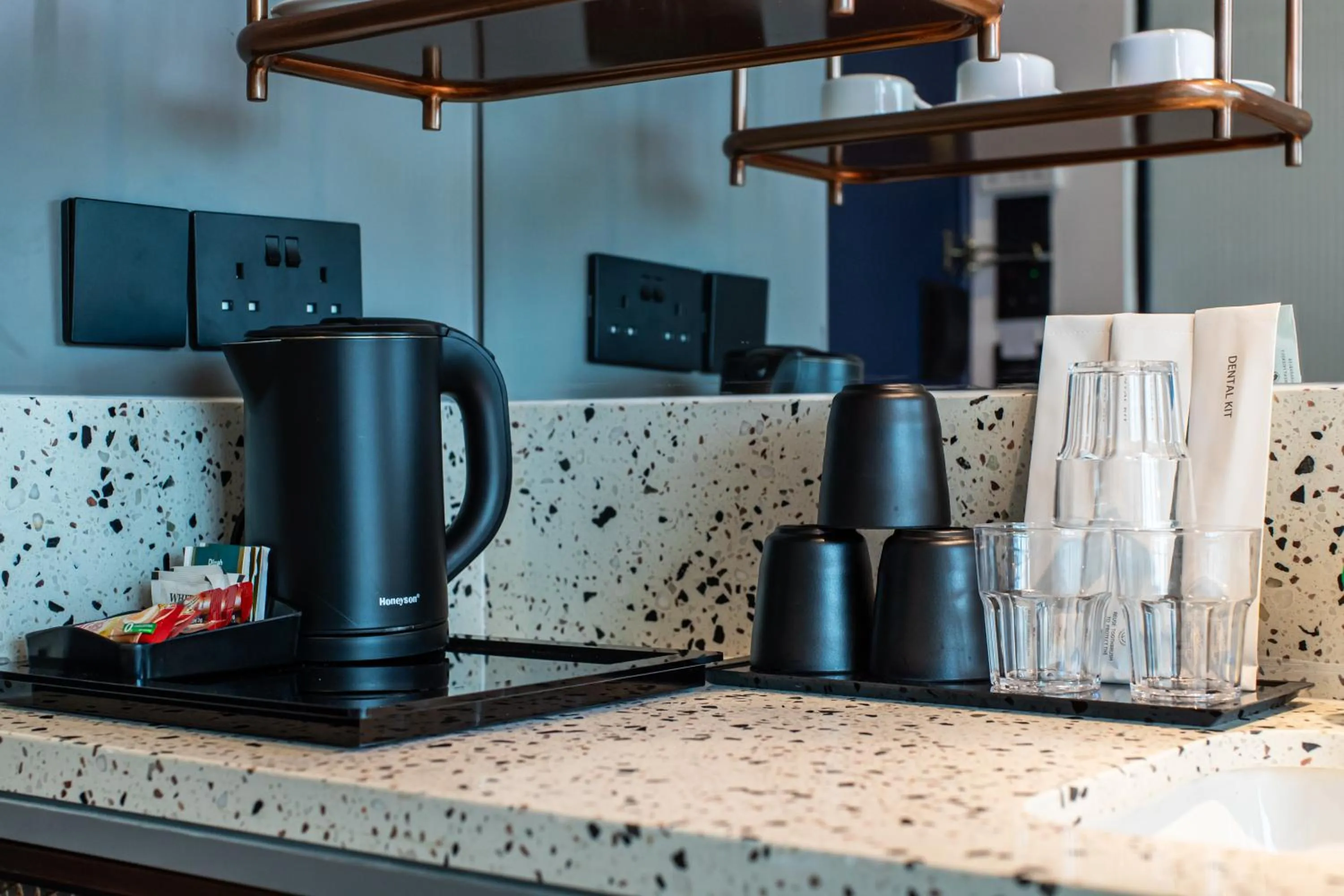 TV and multimedia in Hotel Faber Park Singapore - Handwritten Collection