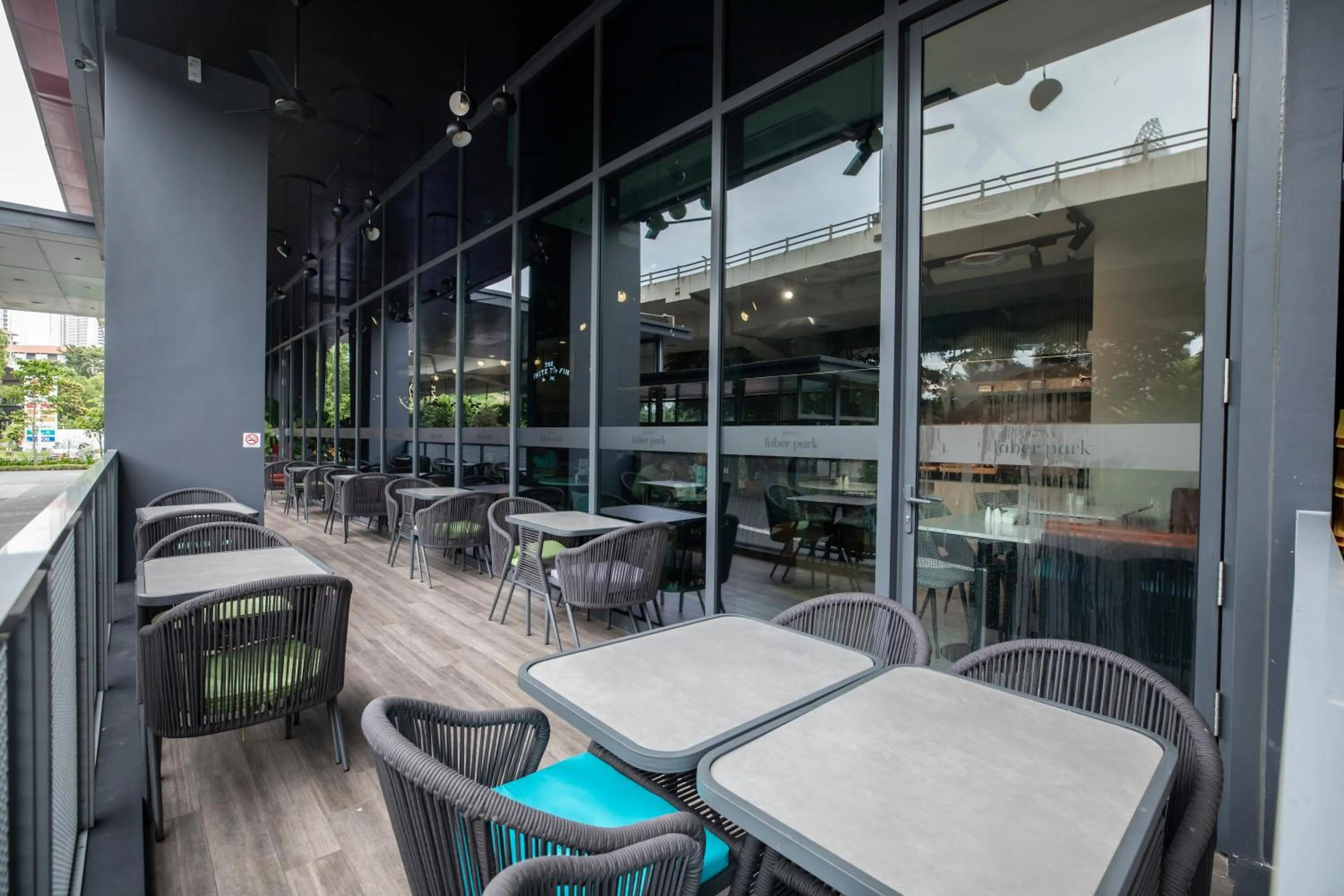 Restaurant/places to eat in Hotel Faber Park Singapore - Handwritten Collection