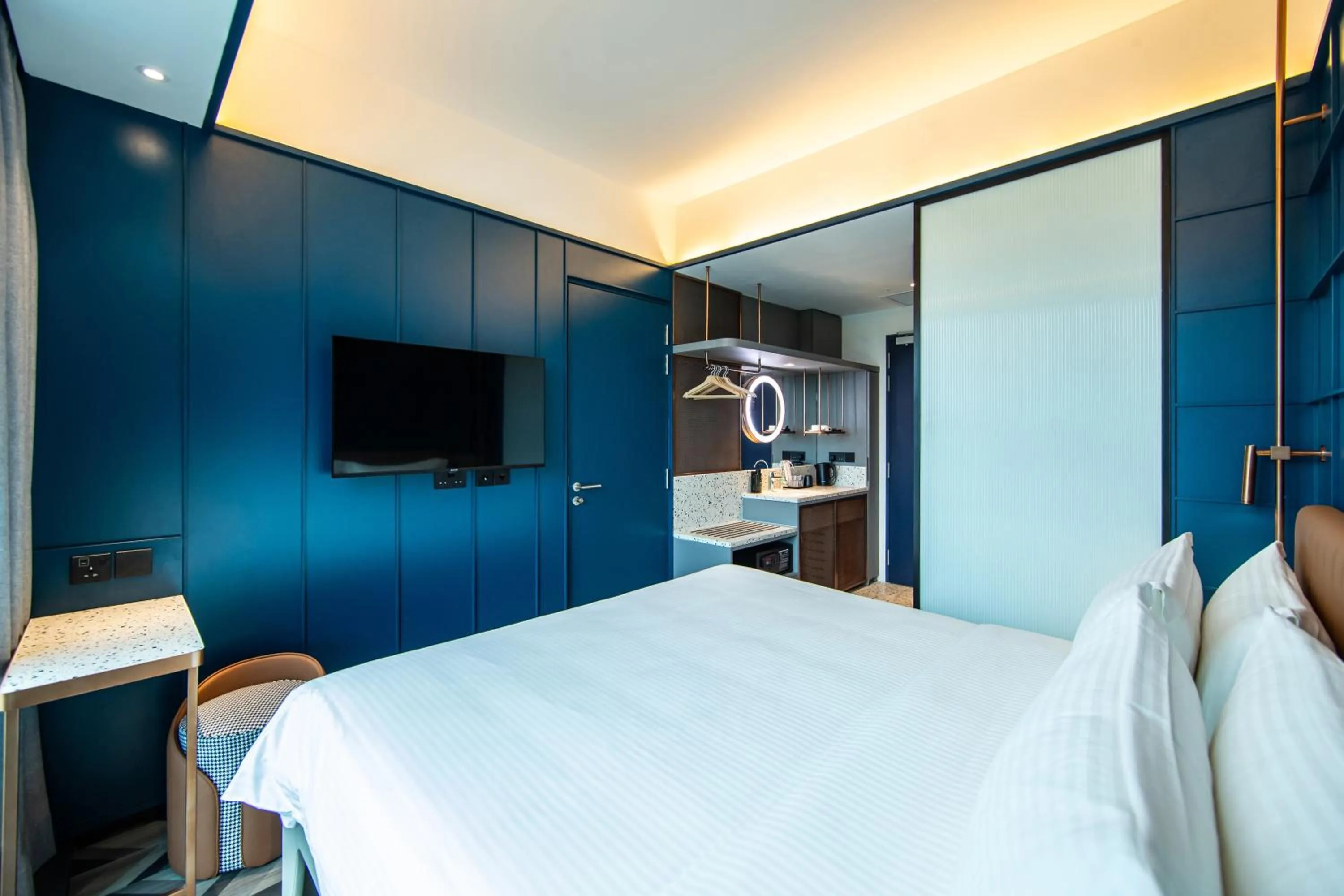 Bed in Hotel Faber Park Singapore - Handwritten Collection