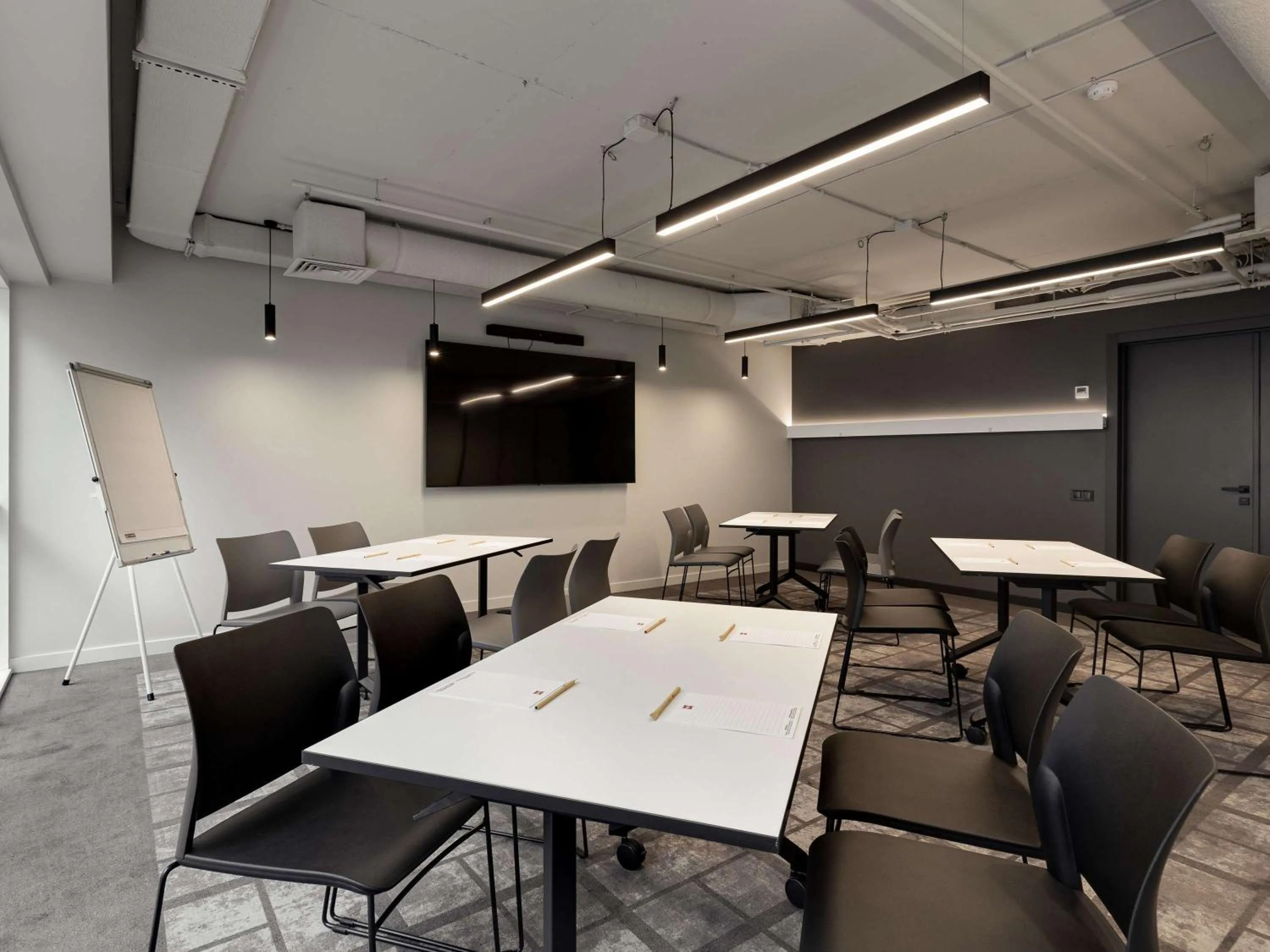 Meeting/conference room in ibis Kyiv Beresteiska