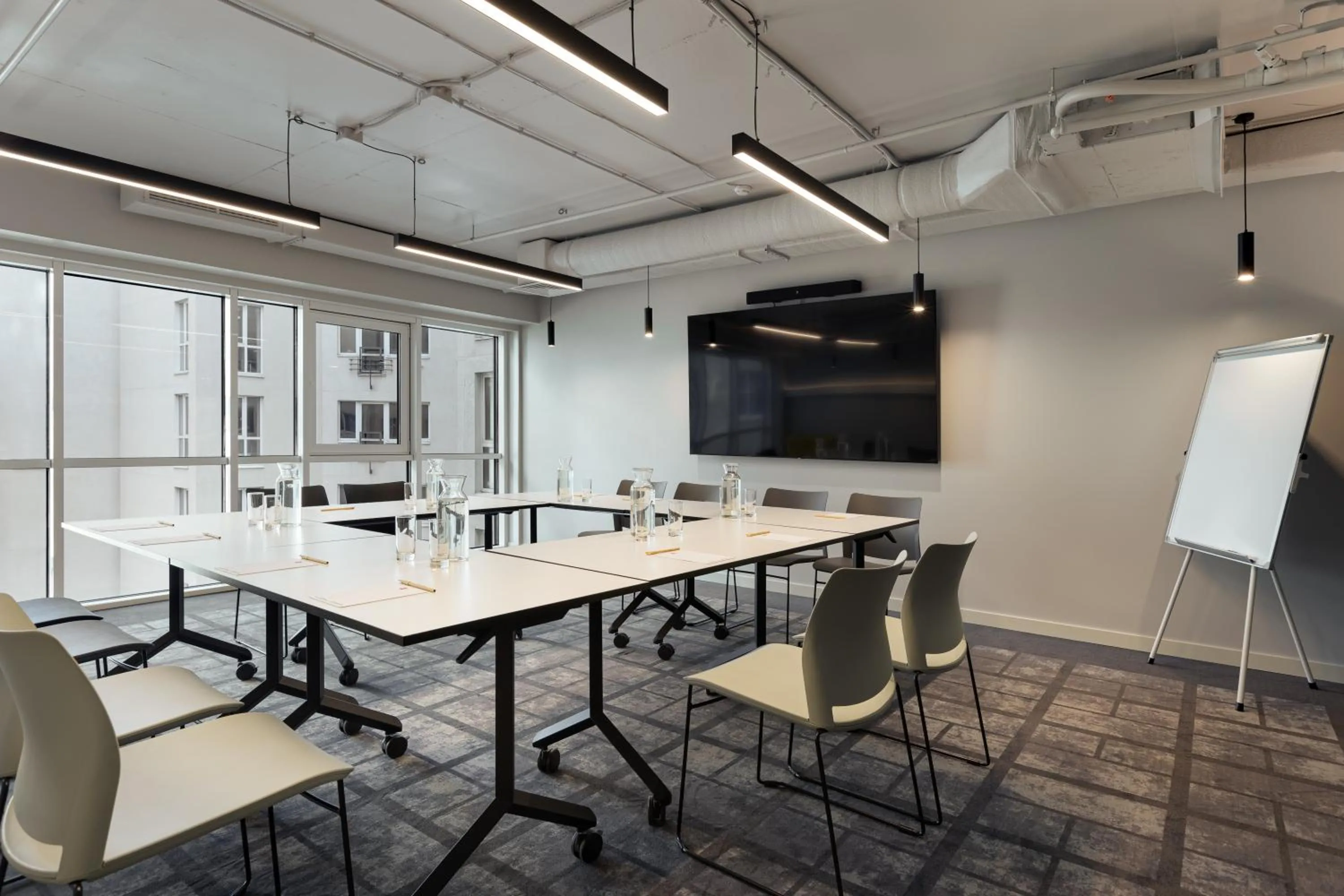 Meeting/conference room in ibis Kyiv Beresteiska