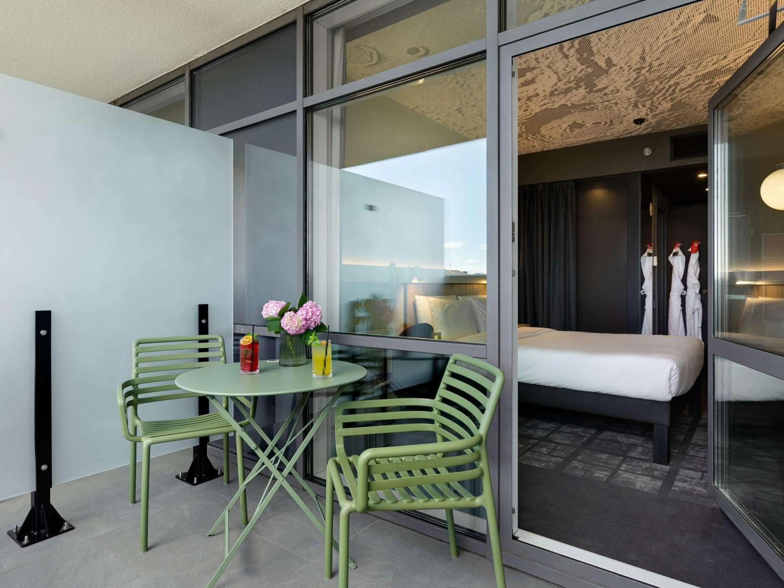 Bedroom, Bed in ibis Kyiv Beresteiska