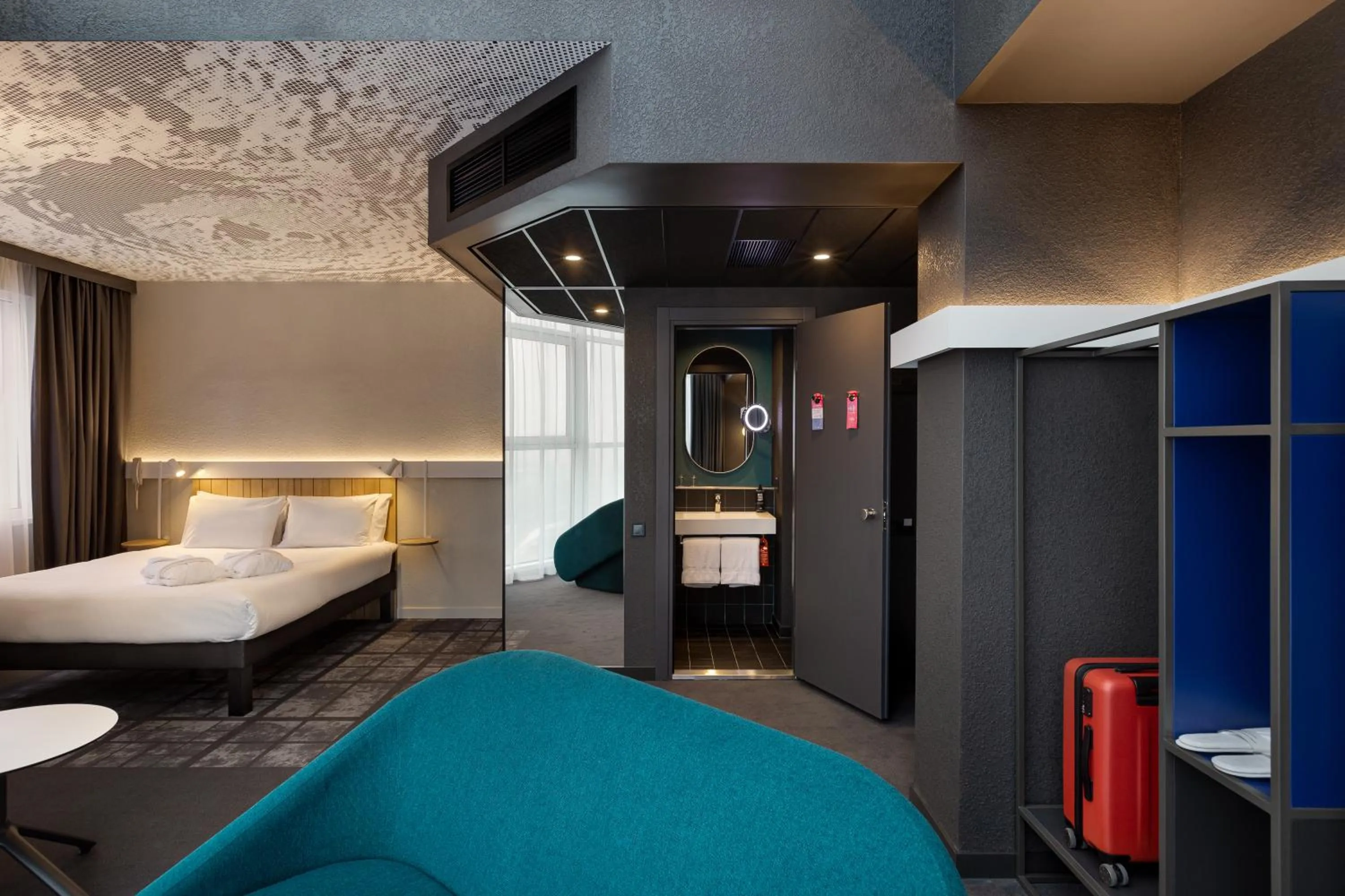 Bedroom, Bed in ibis Kyiv Beresteiska