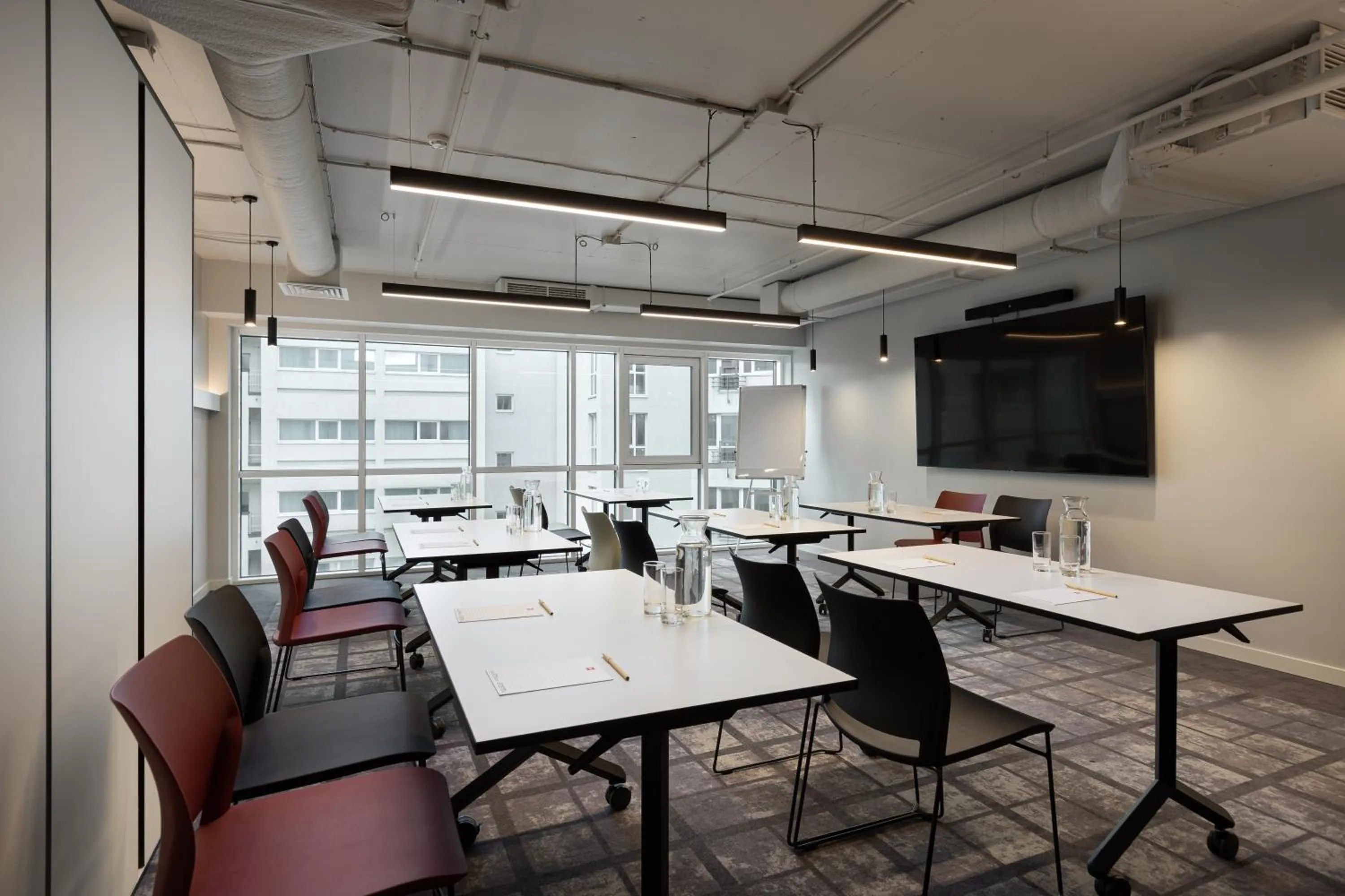 Meeting/conference room in ibis Kyiv Beresteiska