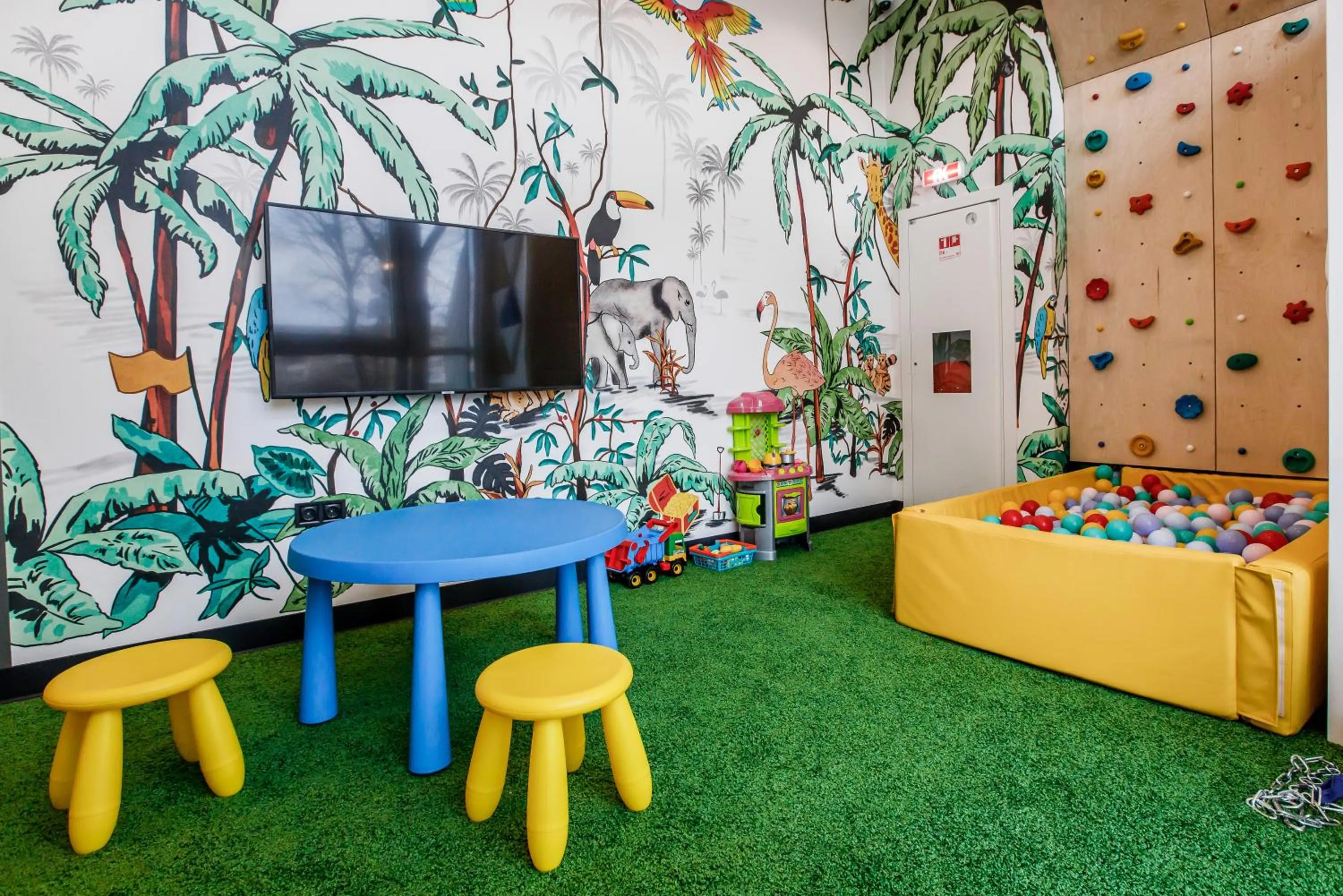 Game Room in ibis Kyiv Beresteiska