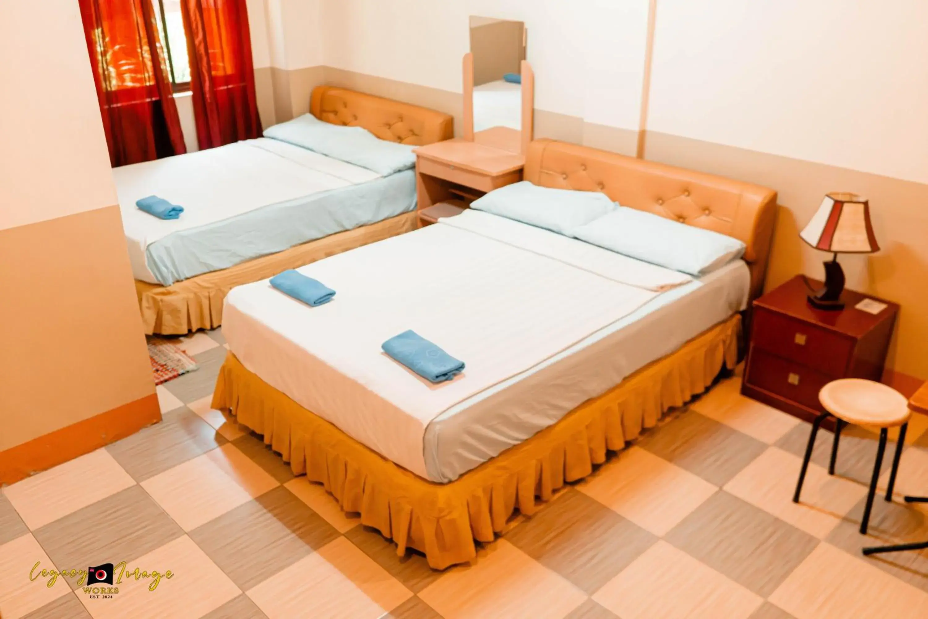 Deluxe Queen Room with Two Queen Beds in Imperial Ridge Pension House Deluxe Queen Room with Two Queen Beds in Imperial Ridge Pension House