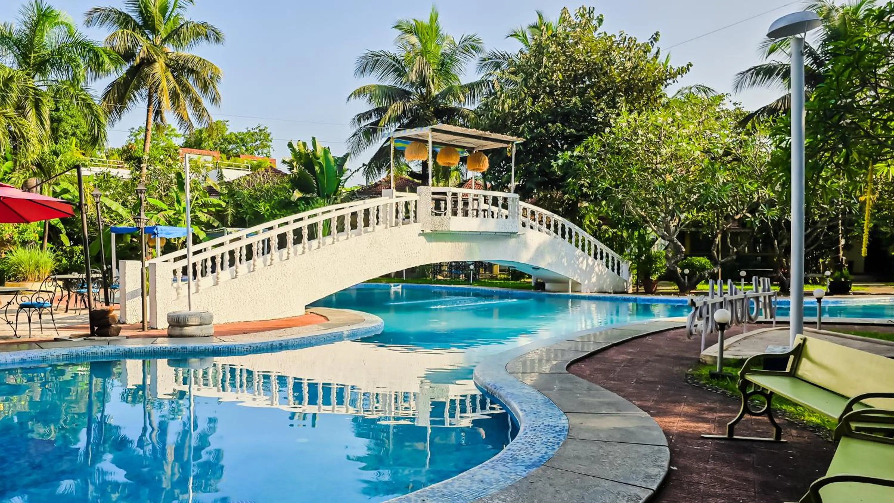 Day in Sashas Holiday Village