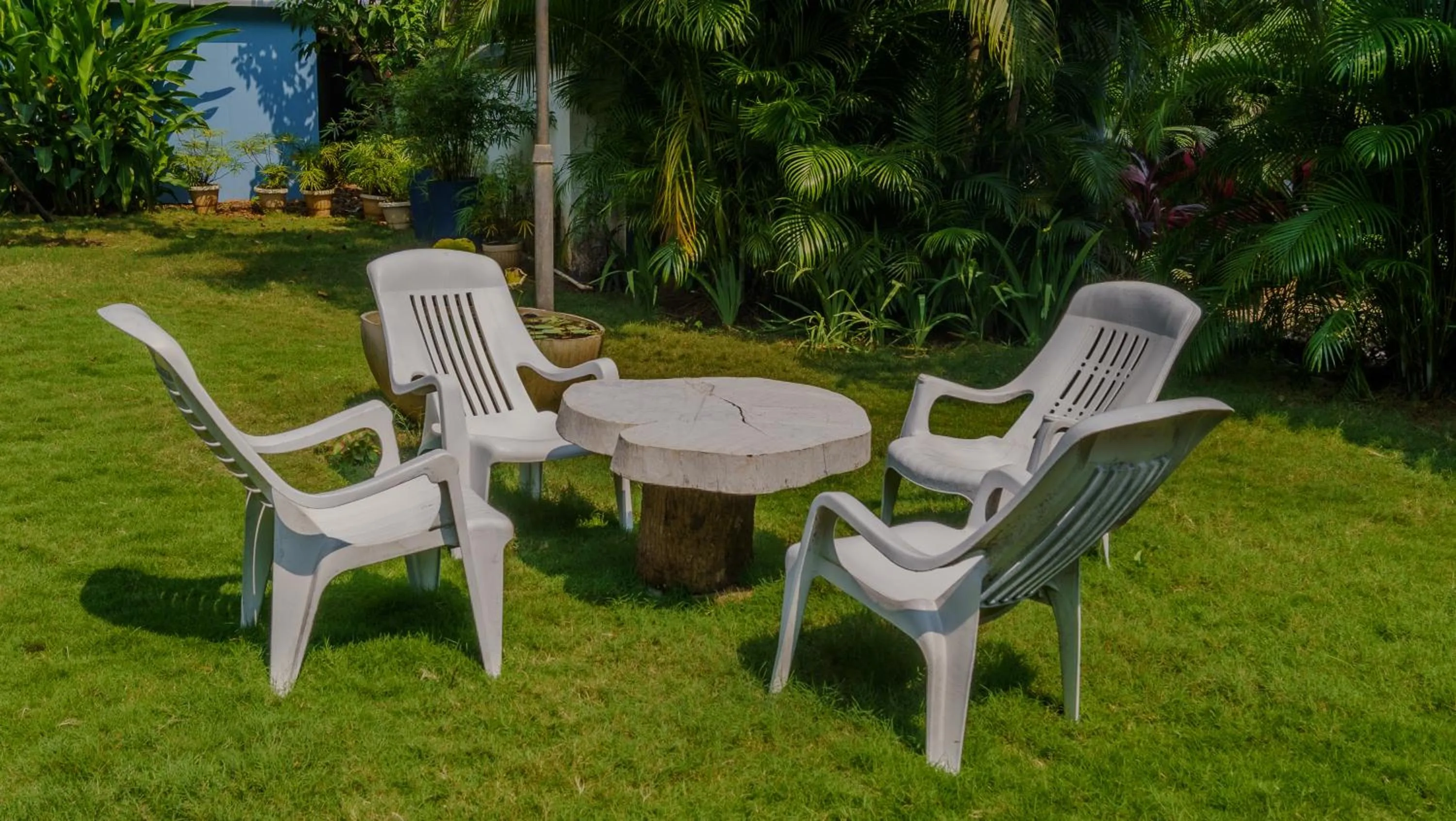 Spring in Sashas Holiday Village