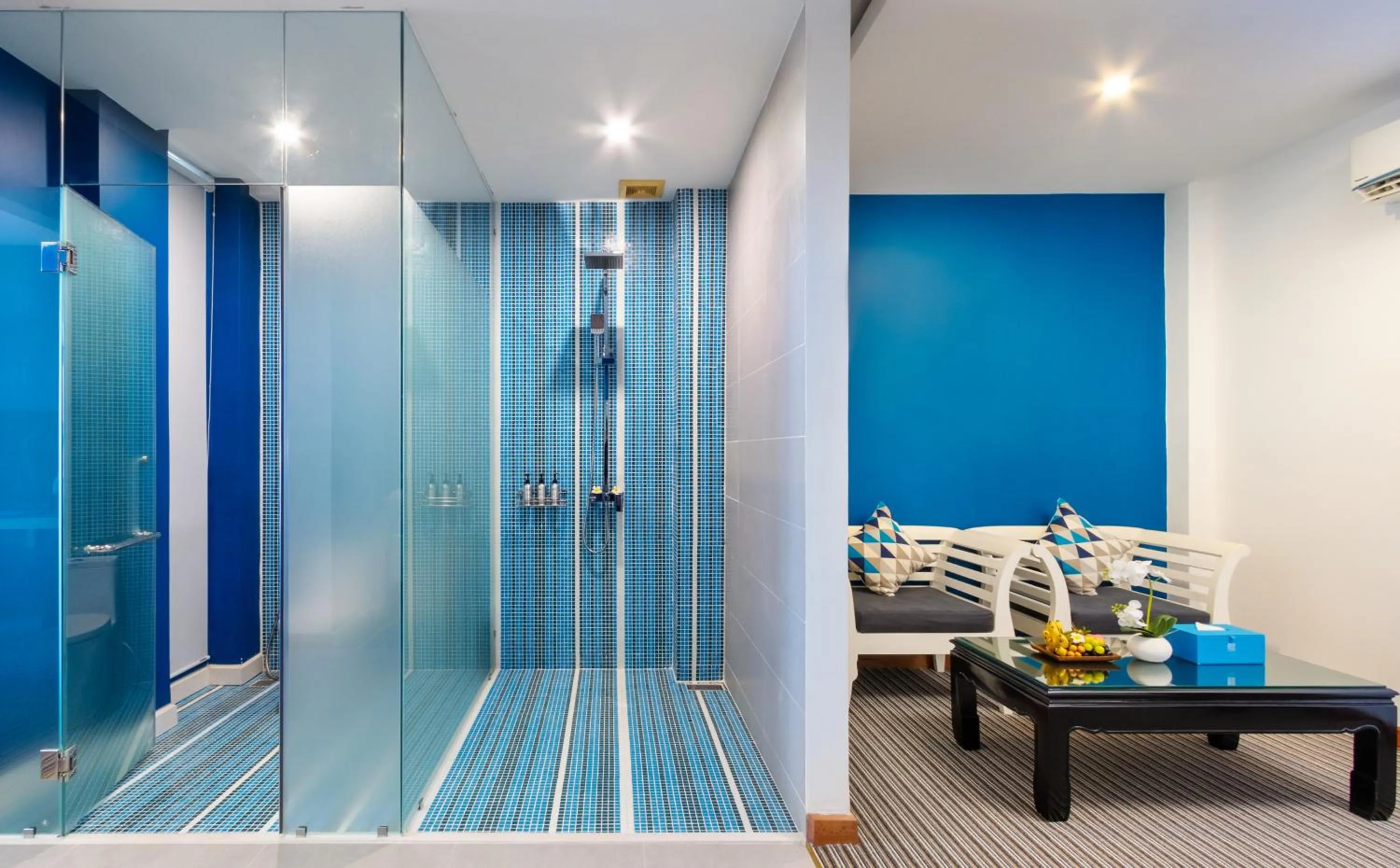 Toilet in Jaya Suites Hotel