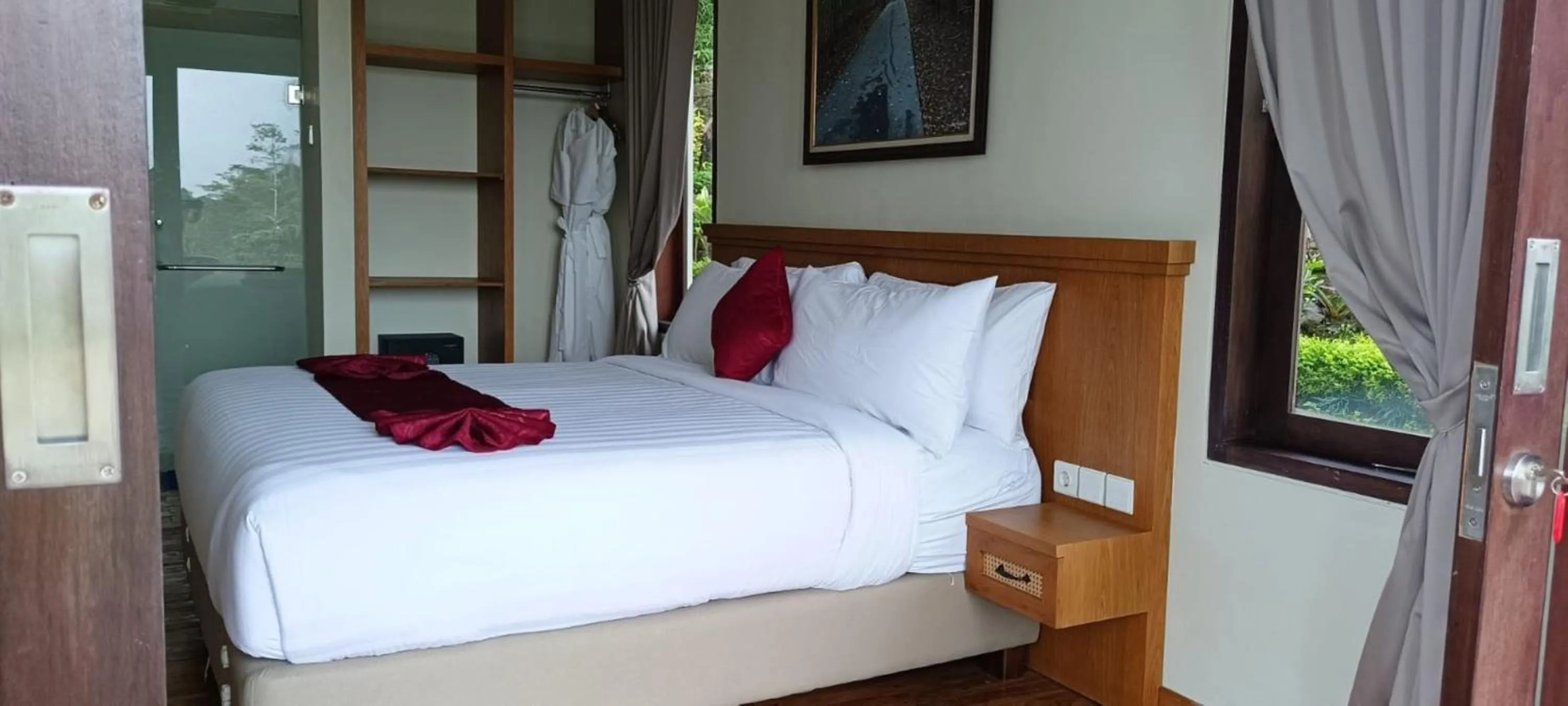 Bedroom, Bed in Munduk Tentrem Resort