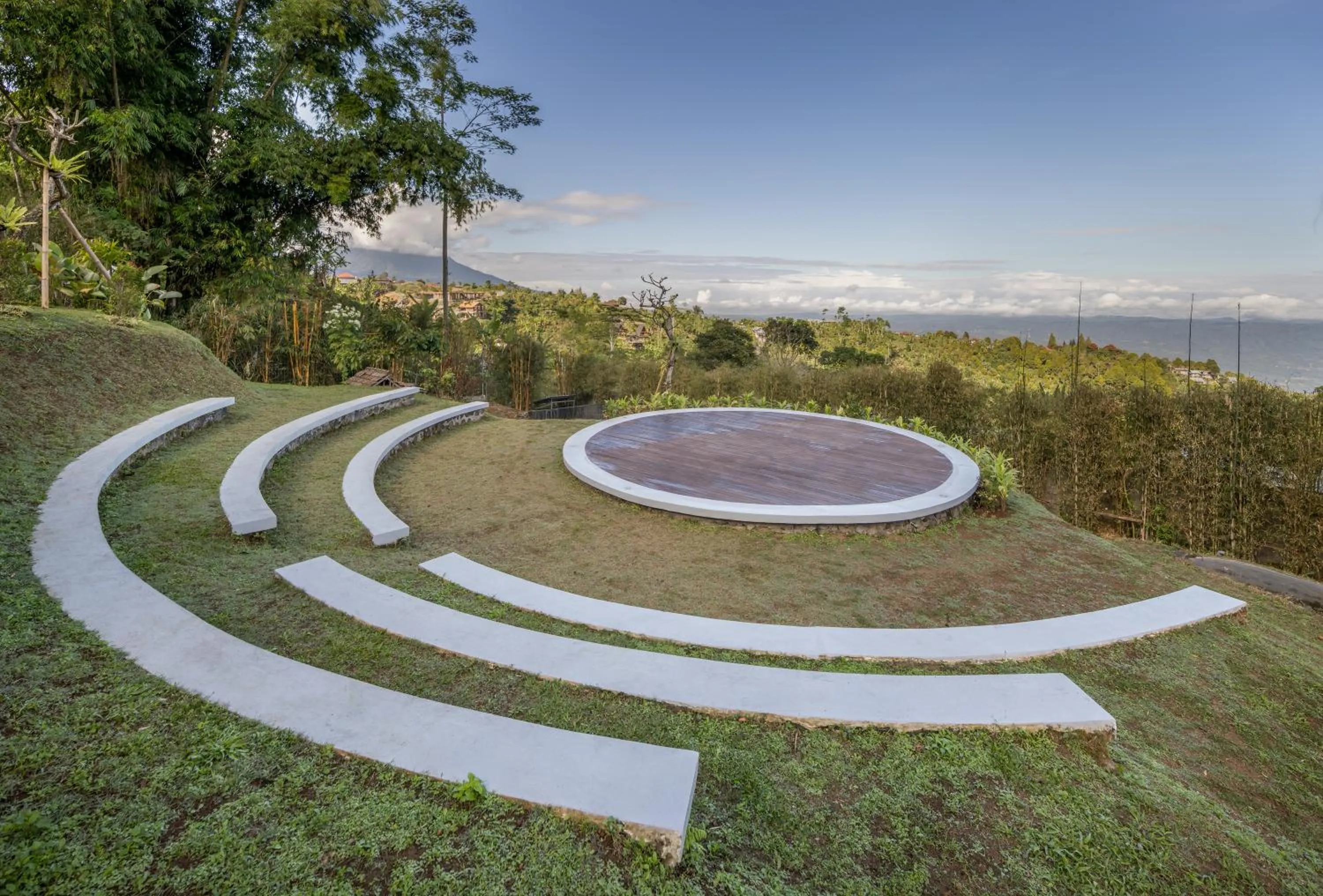 Day in Munduk Tentrem Resort