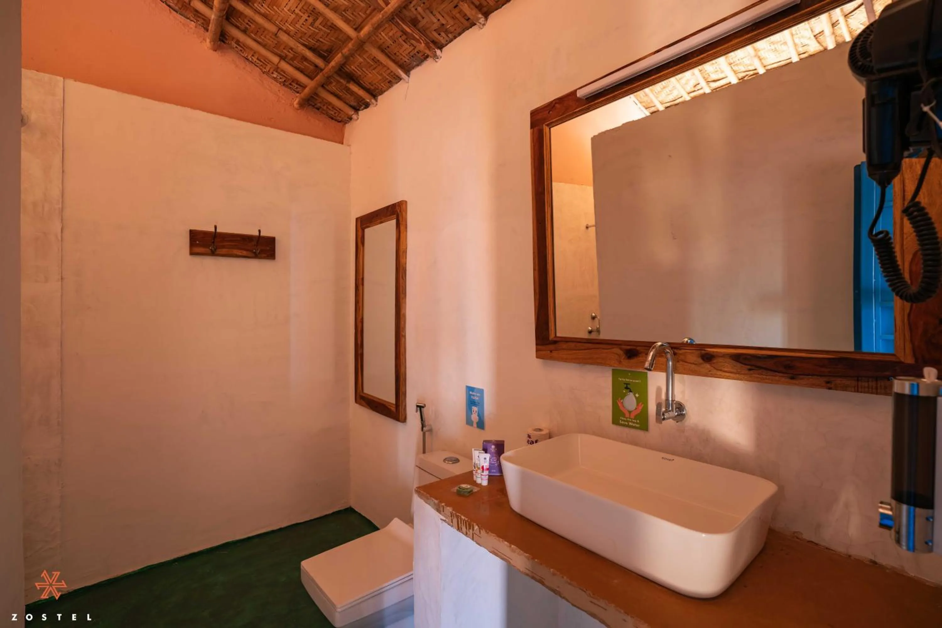 Bathroom in Zostel Sam Desert (Jaisalmer)