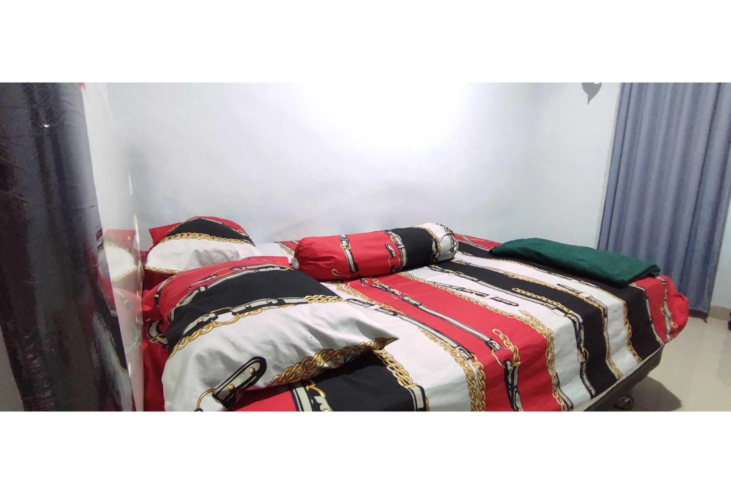 Bedroom, Bed in Hotel O Penginapan Noval