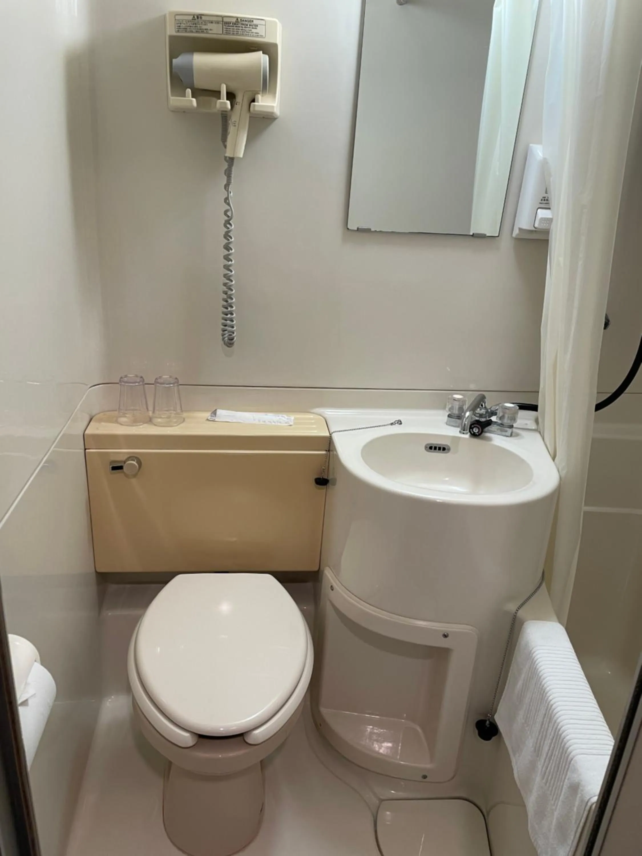 Toilet in HOTEL THE NEXT KANKU