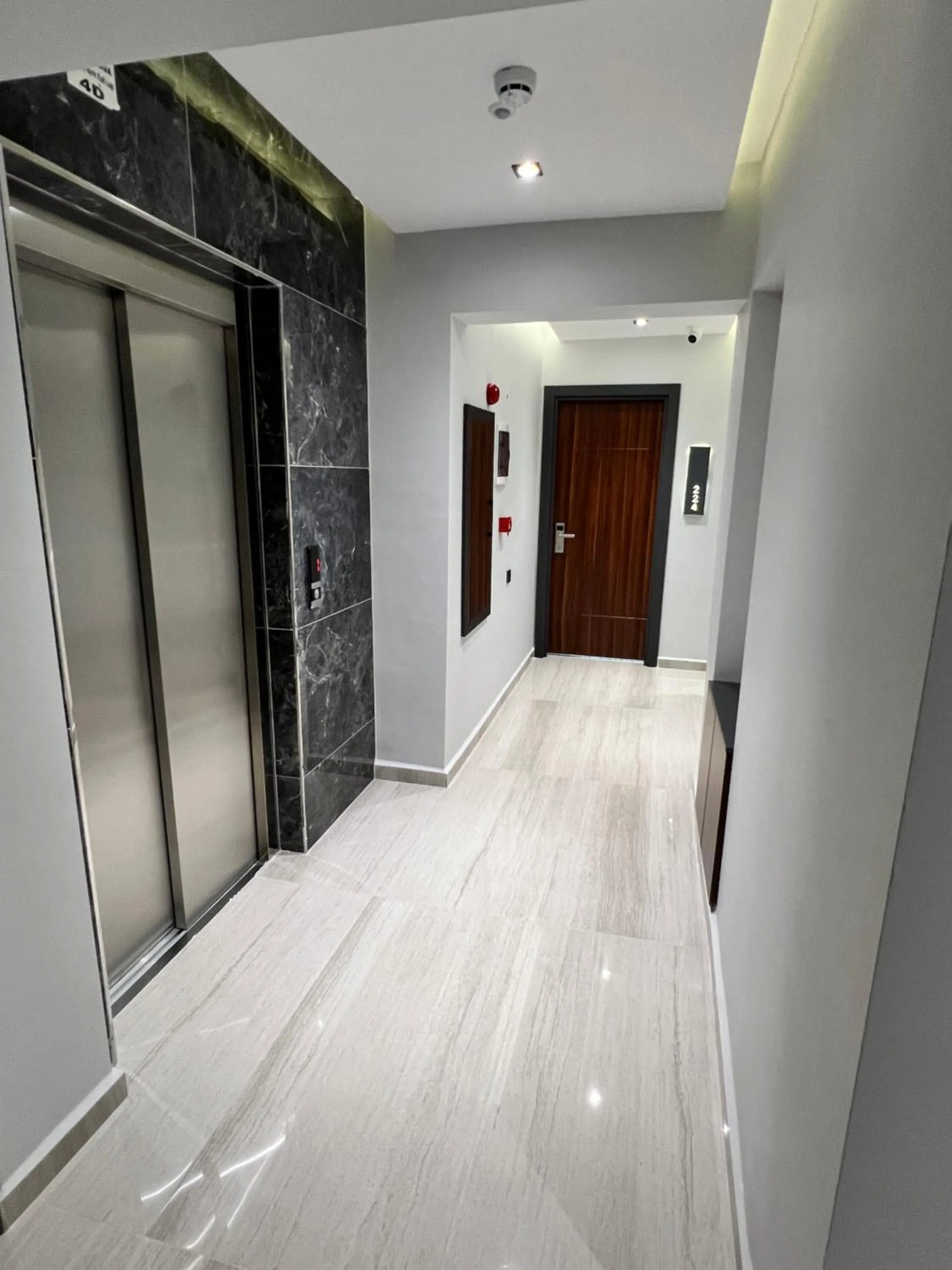 elevator in Golden Stoneluxe İstanbul Hotel