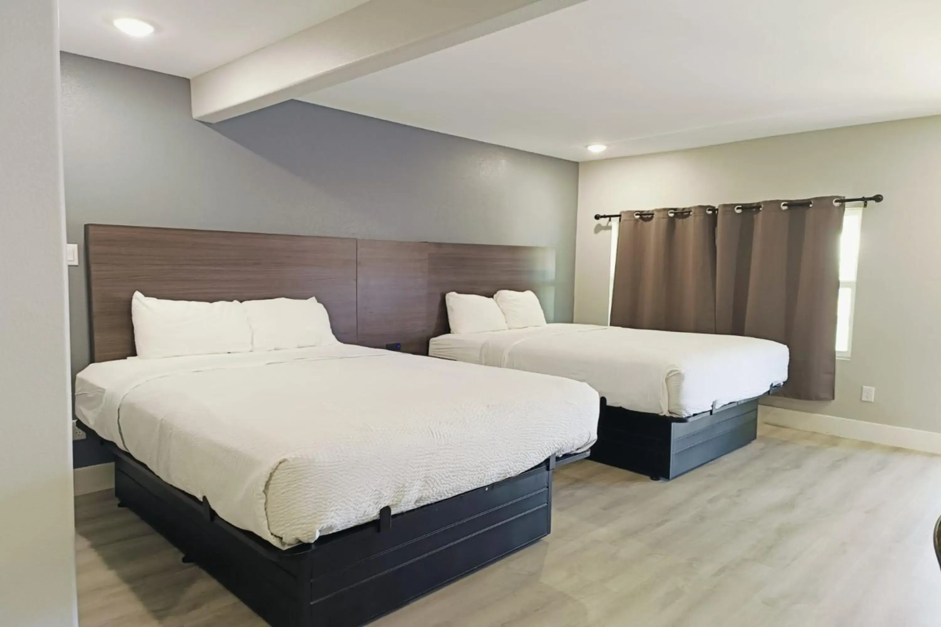 Standard Triple Room in Village Inn Motel Rockport near Aransas Bay Standard Triple Room in Village Inn Motel Rockport near Aransas Bay