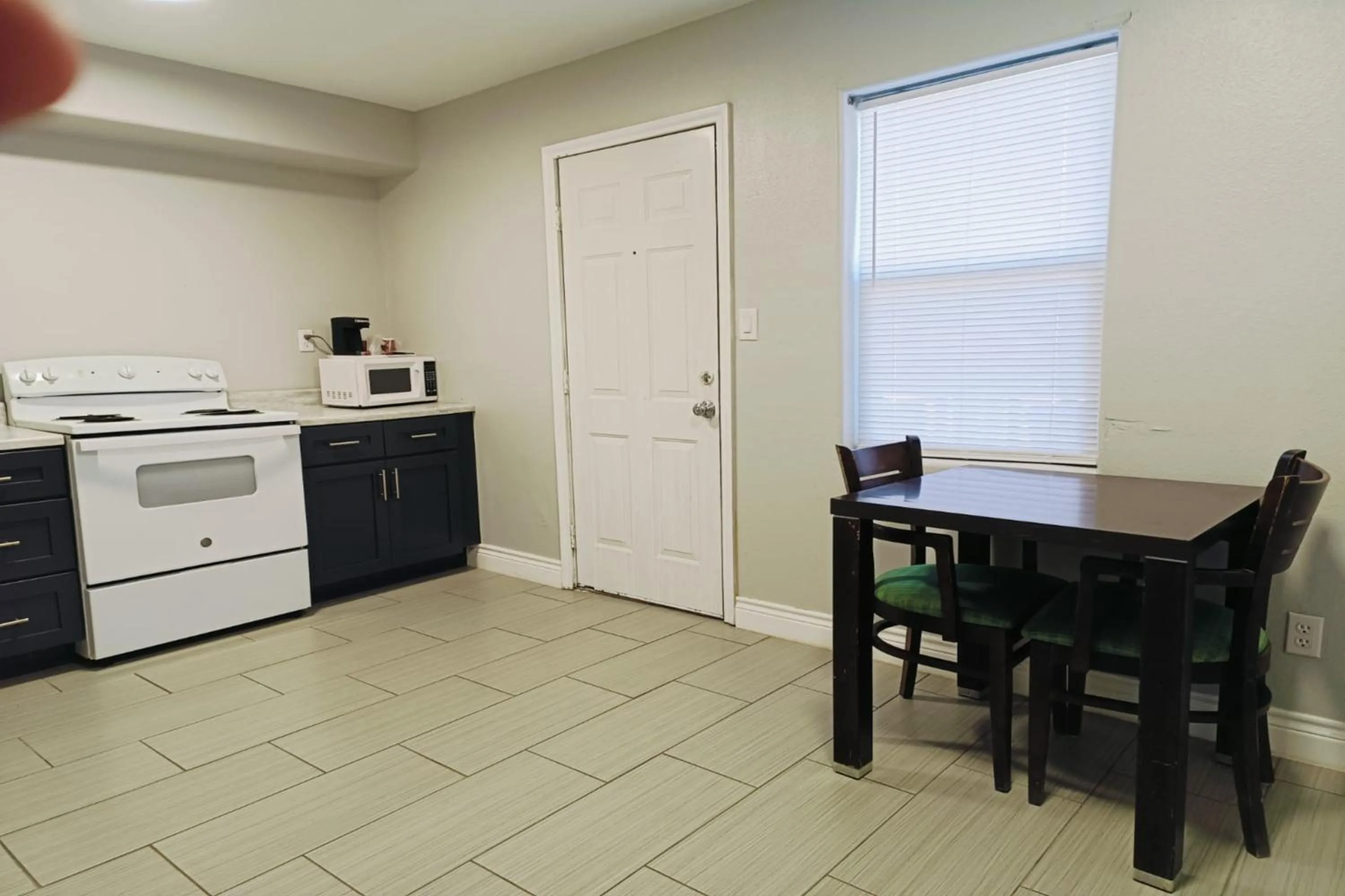 Kitchen or kitchenette in Village Inn Motel Rockport near Aransas Bay