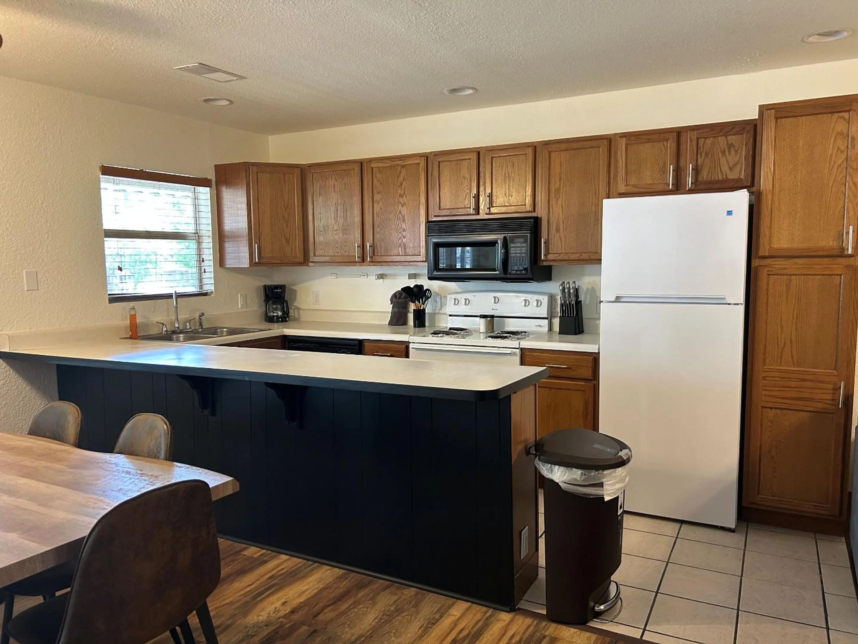 kitchen in Alhonna Resort