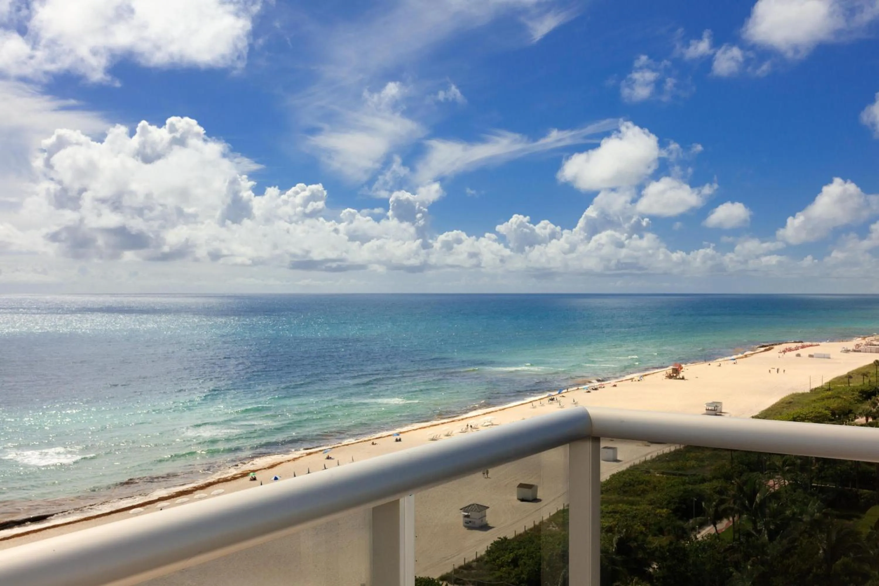 Bedroom in Andaz Miami Beach Resort & Spa